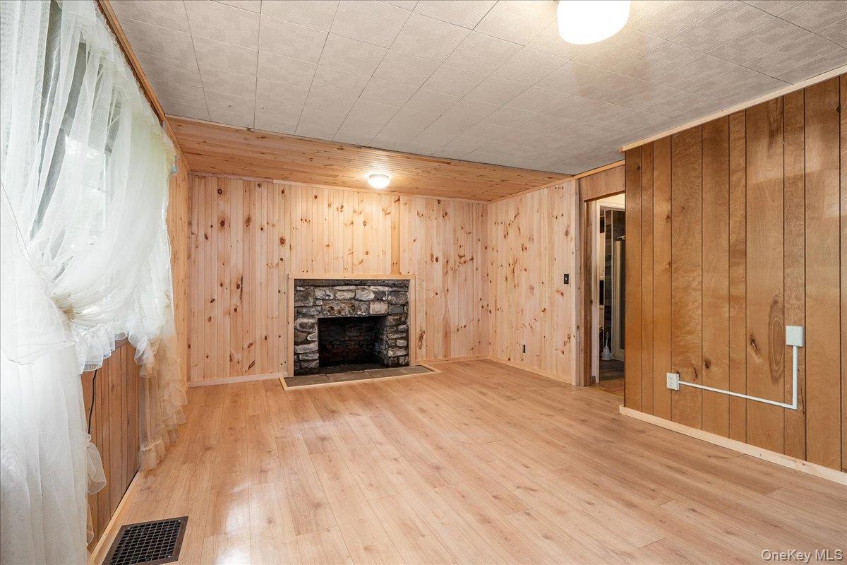 112 Onderdonk Road Property Photo 20