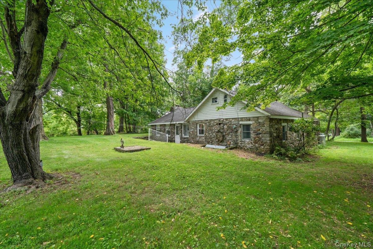 112 Onderdonk Road Property Photo 28