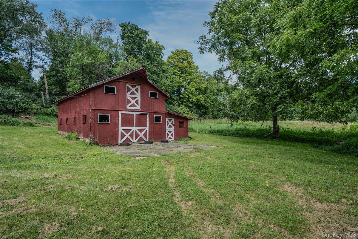 112 Onderdonk Road Property Photo 34