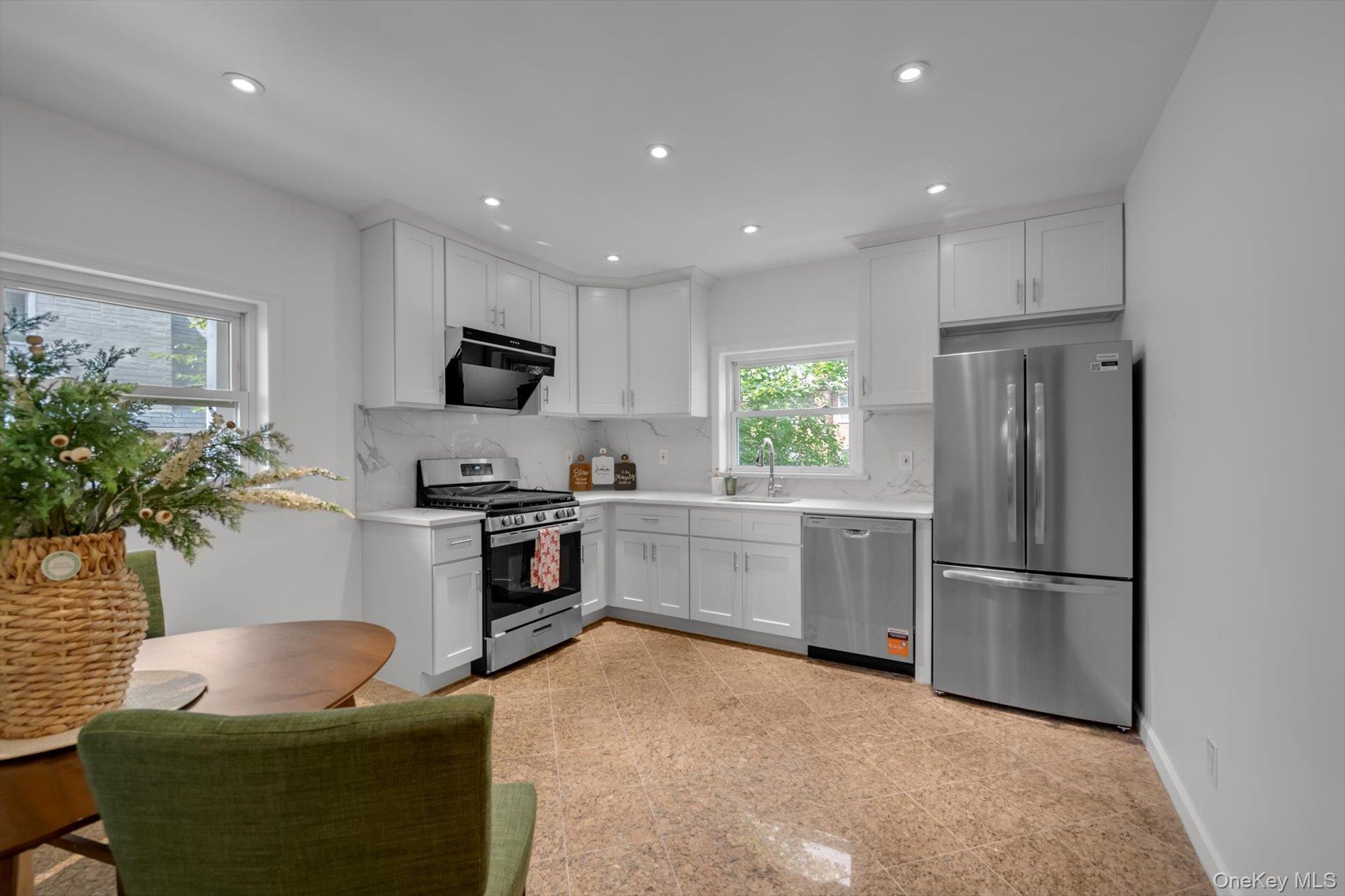 15043 21st Avenue Property Photo 11