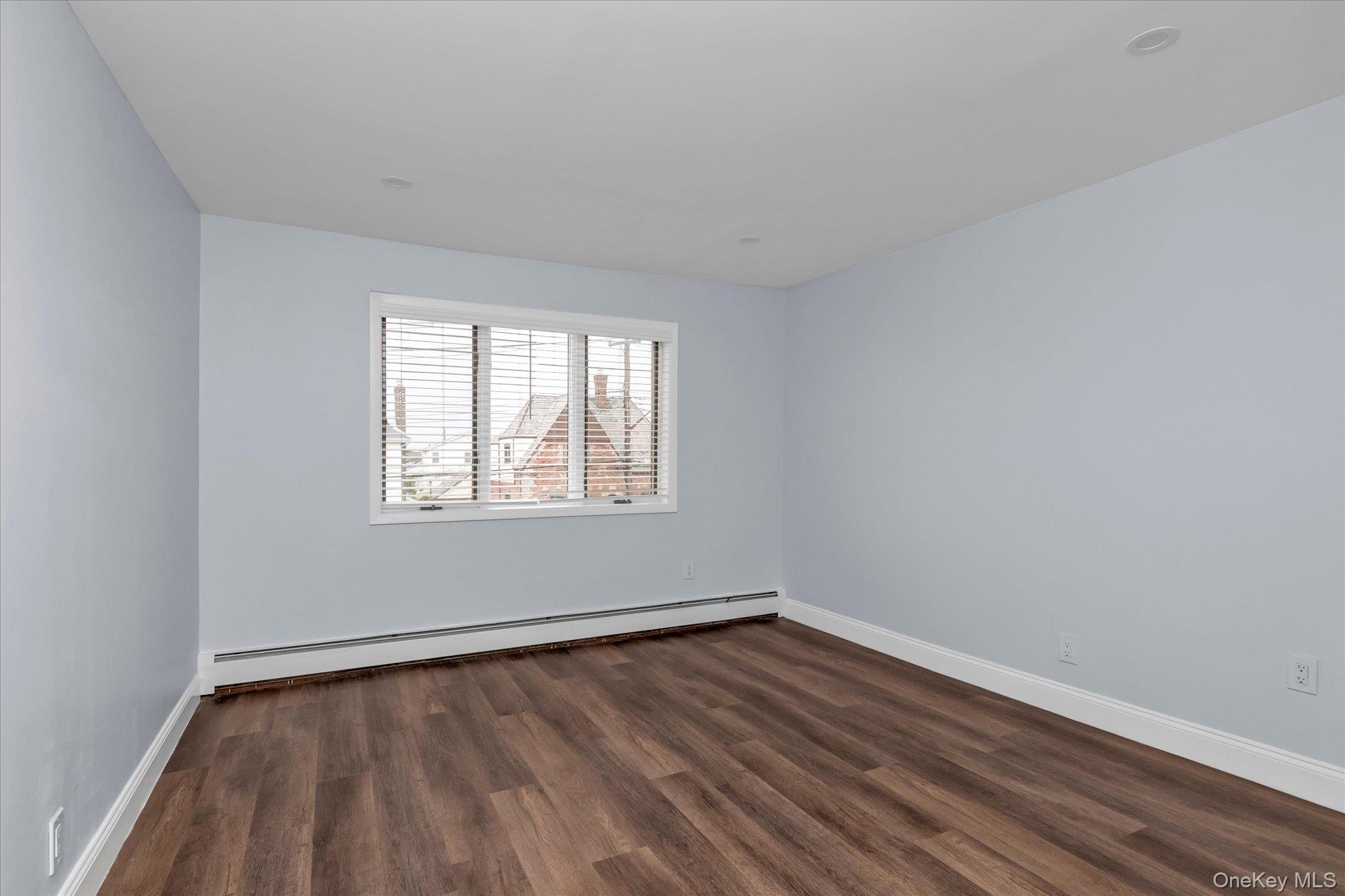 160-35 99th Street Property Photo 22