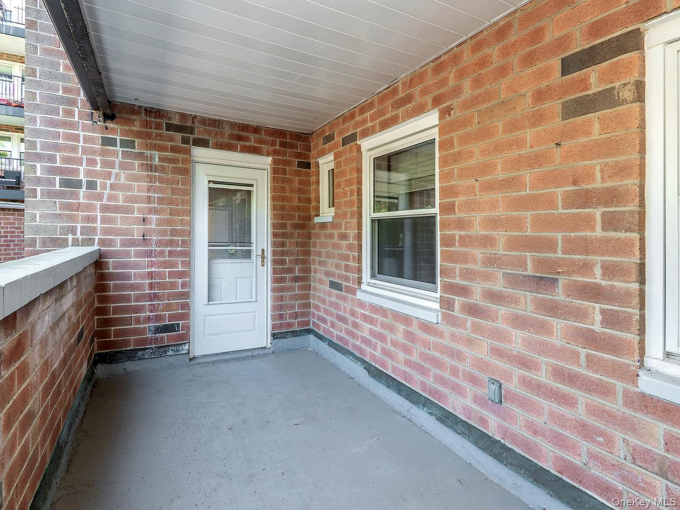 32 Pearsall 1a Property Photo 14