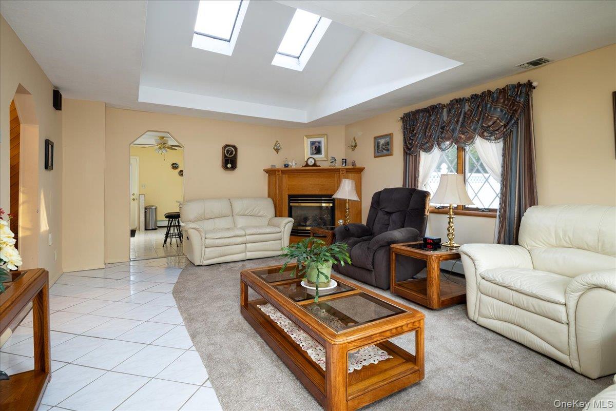 8 Doradell Drive Property Photo 7
