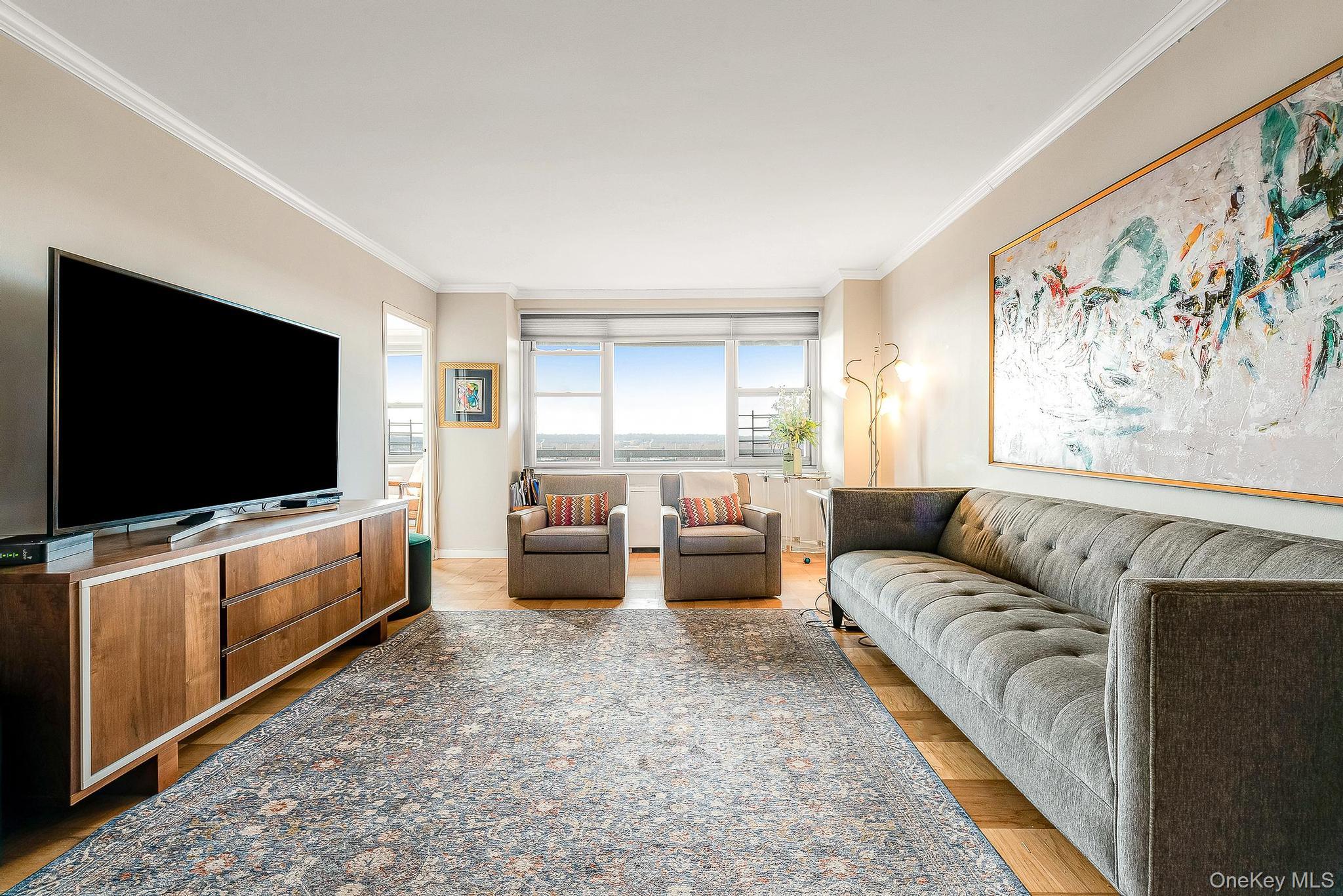 70-25 Yellowstone Boulevard 11h Property Photo 7