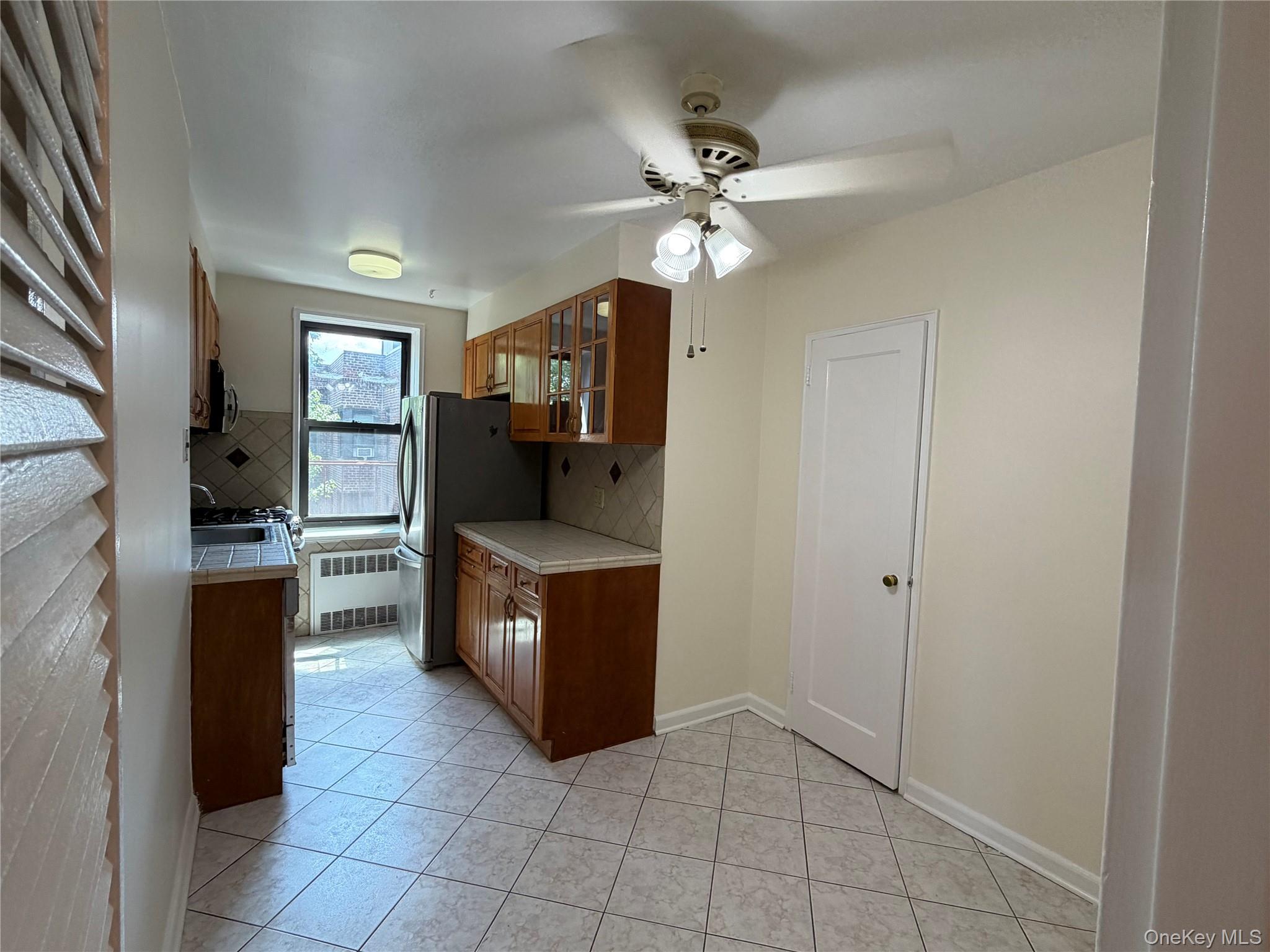 88-10 34 Avenue 6a Property Photo 10
