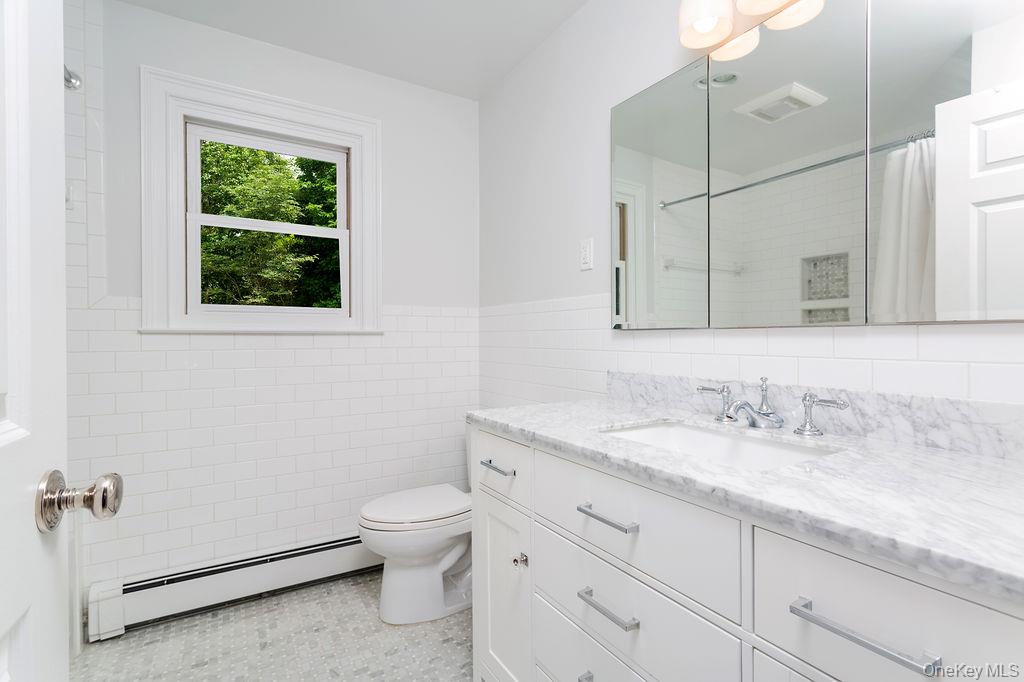 18 Shady Brook Lane Property Photo 20