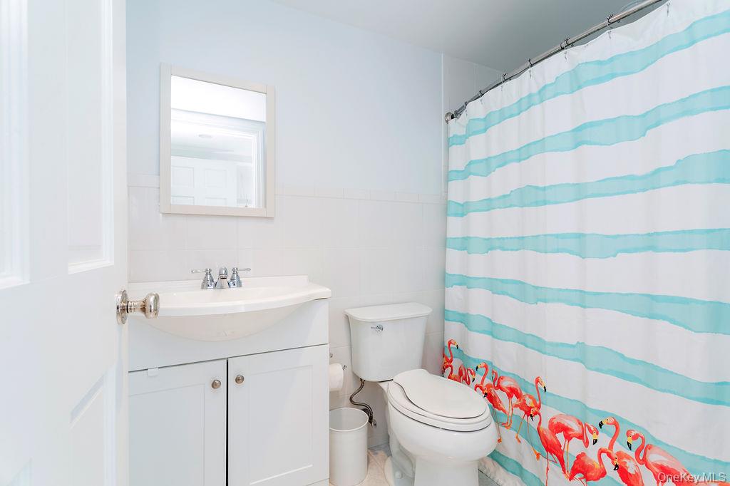 18 Shady Brook Lane Property Photo 27
