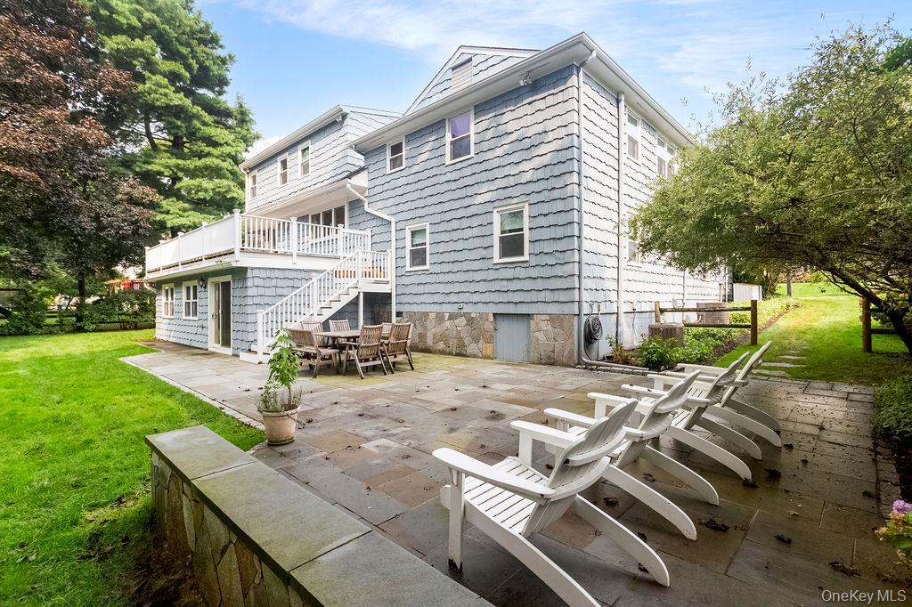 18 Shady Brook Lane Property Photo 31