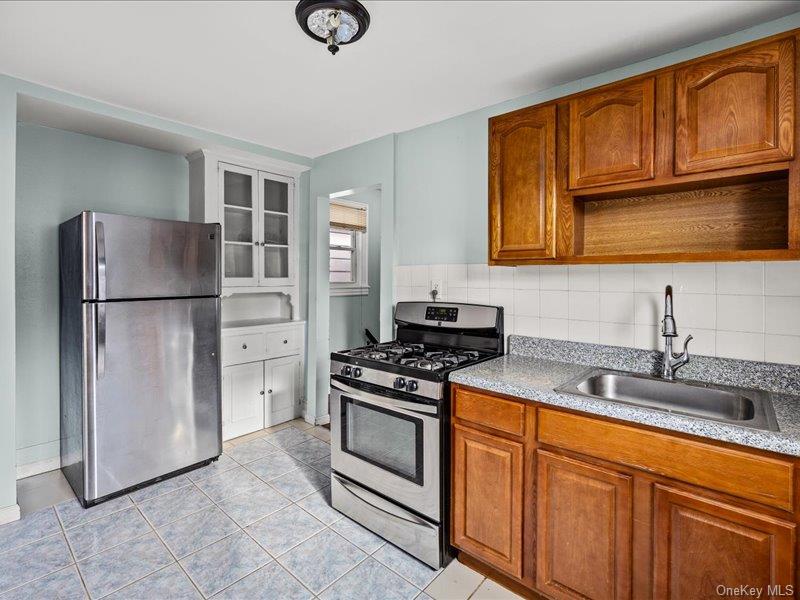 124-01 111 Property Photo 25
