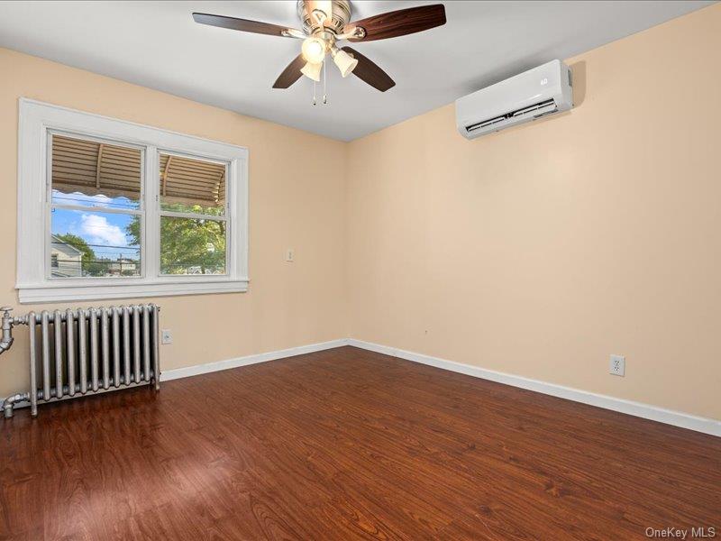 124-01 111 Property Photo 26