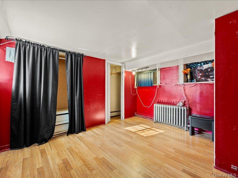 124-01 111 Property Photo 29
