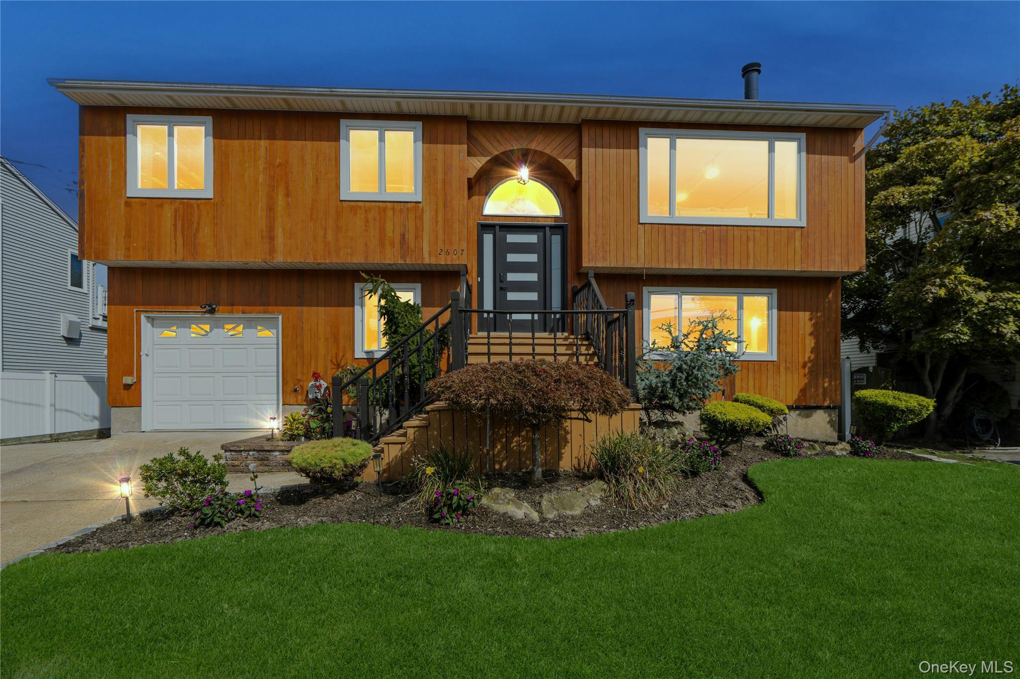 2607 Island Channel Road Property Photo 1