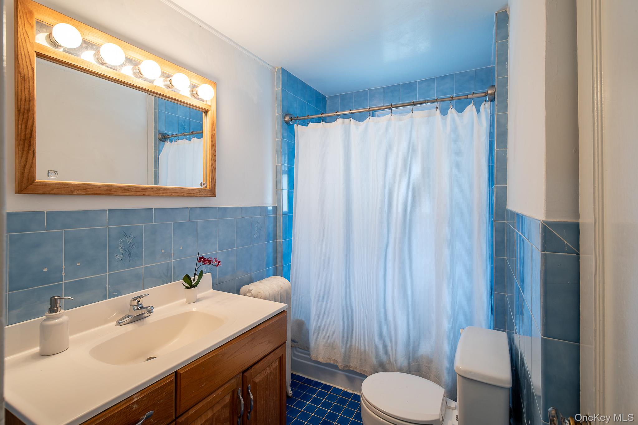 12 Perry Avenue Property Photo 20