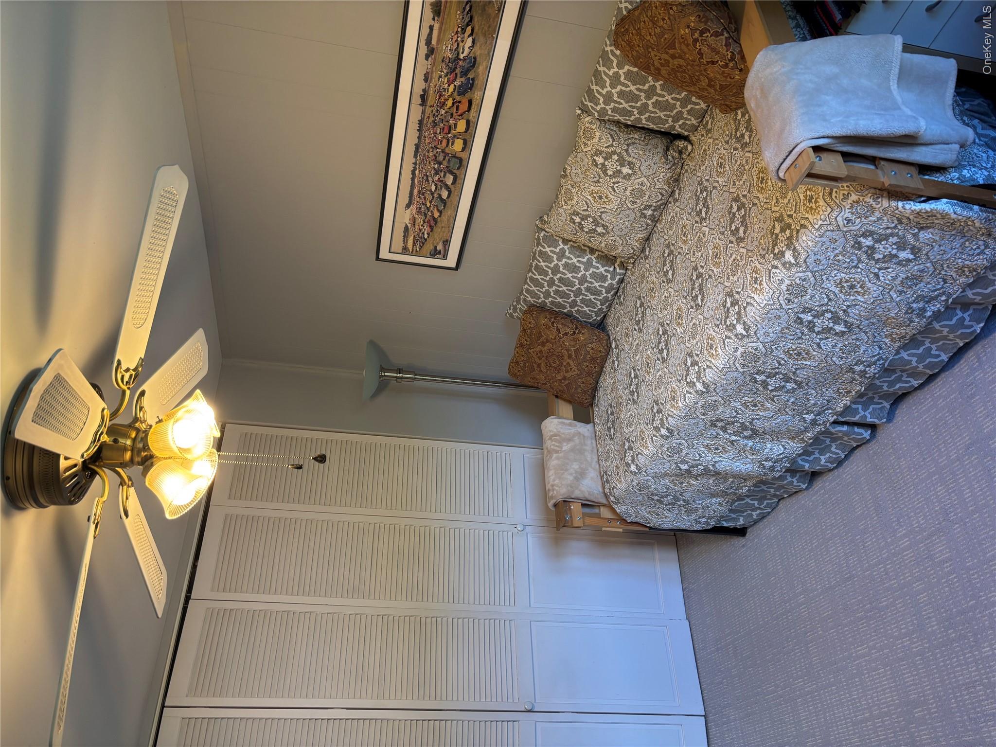 40 Lawrence Drive D Property Photo 22