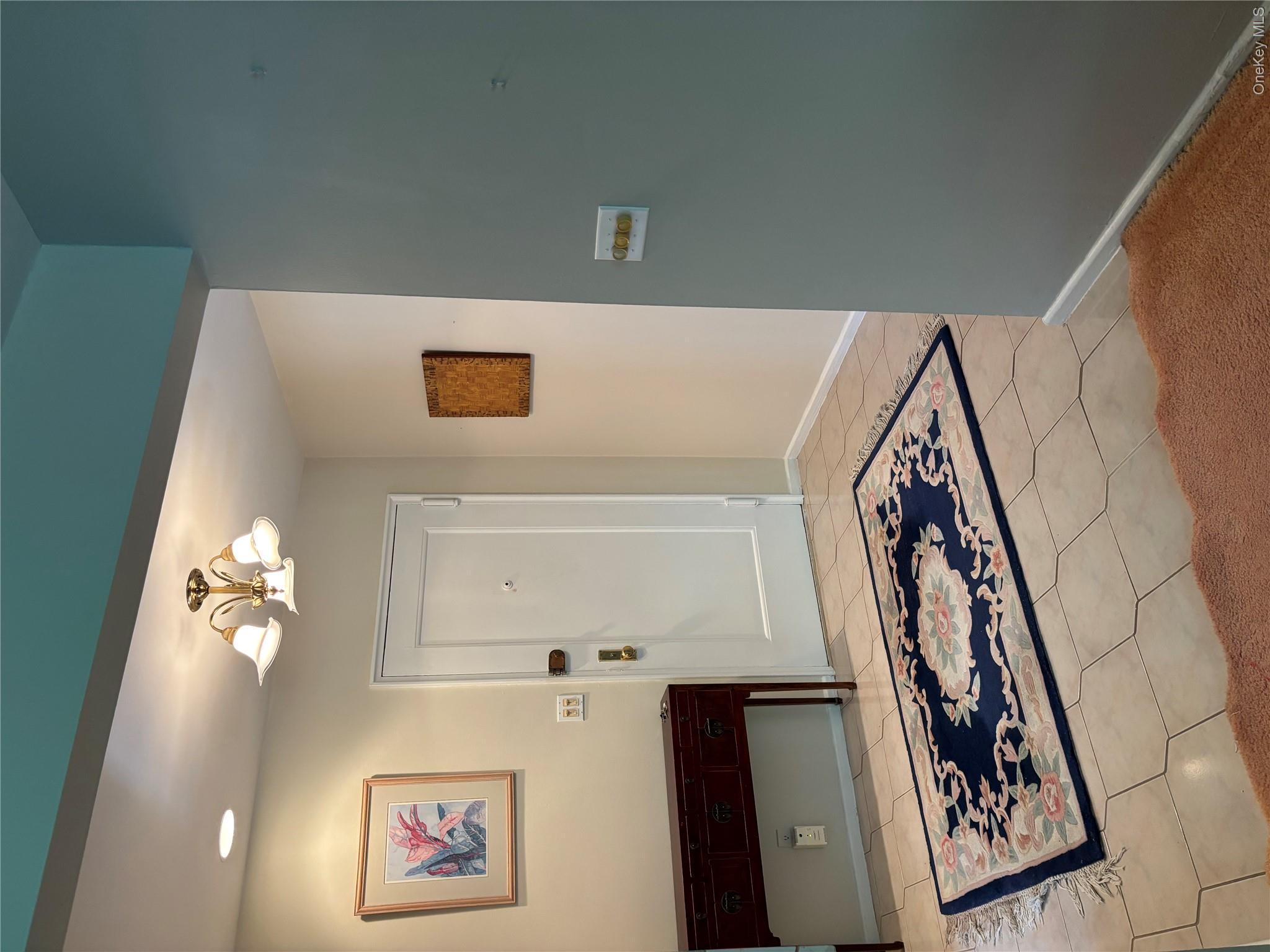 40 Lawrence Drive D Property Photo 28