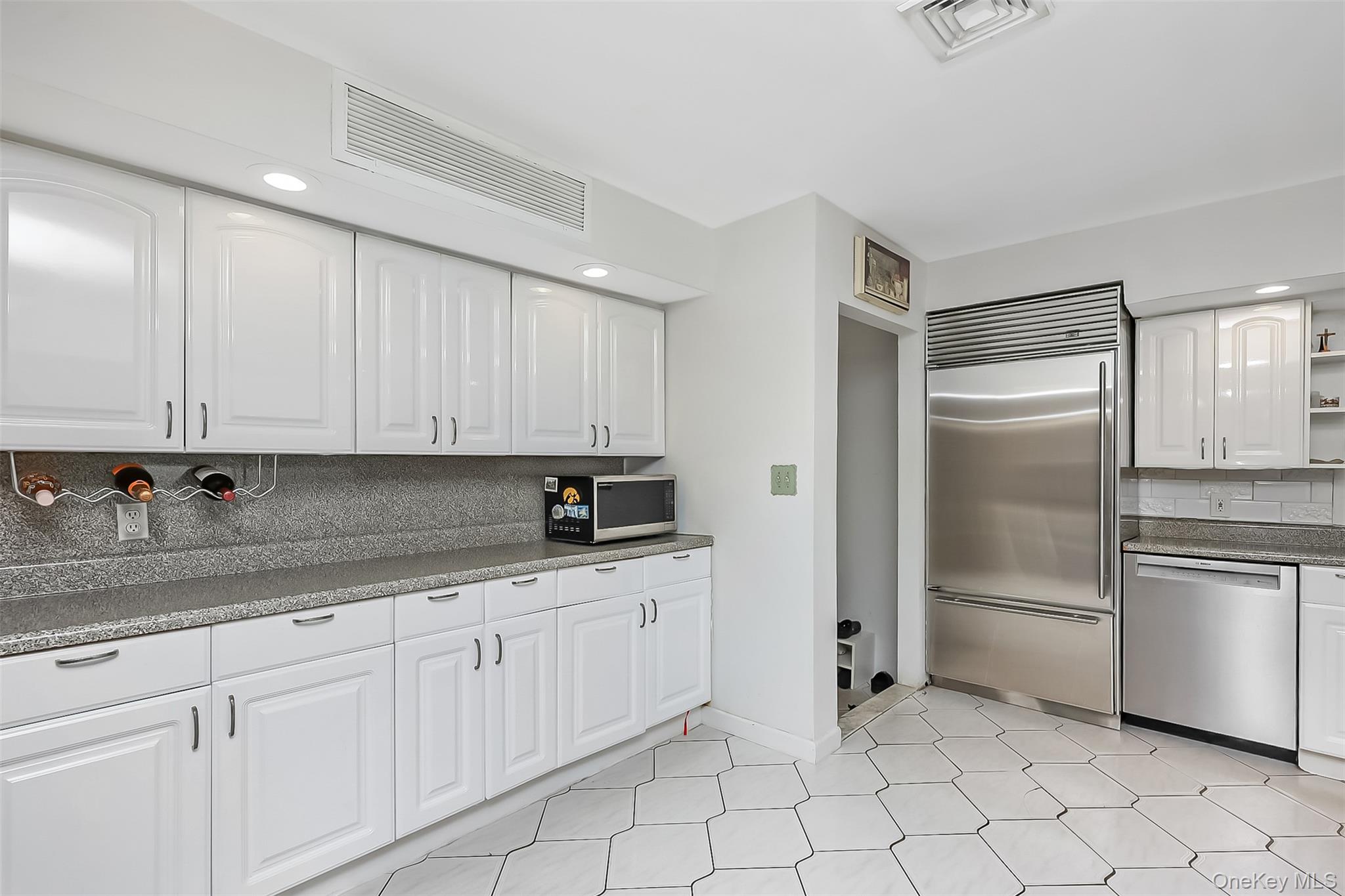 2-11 147th Street Property Photo 15