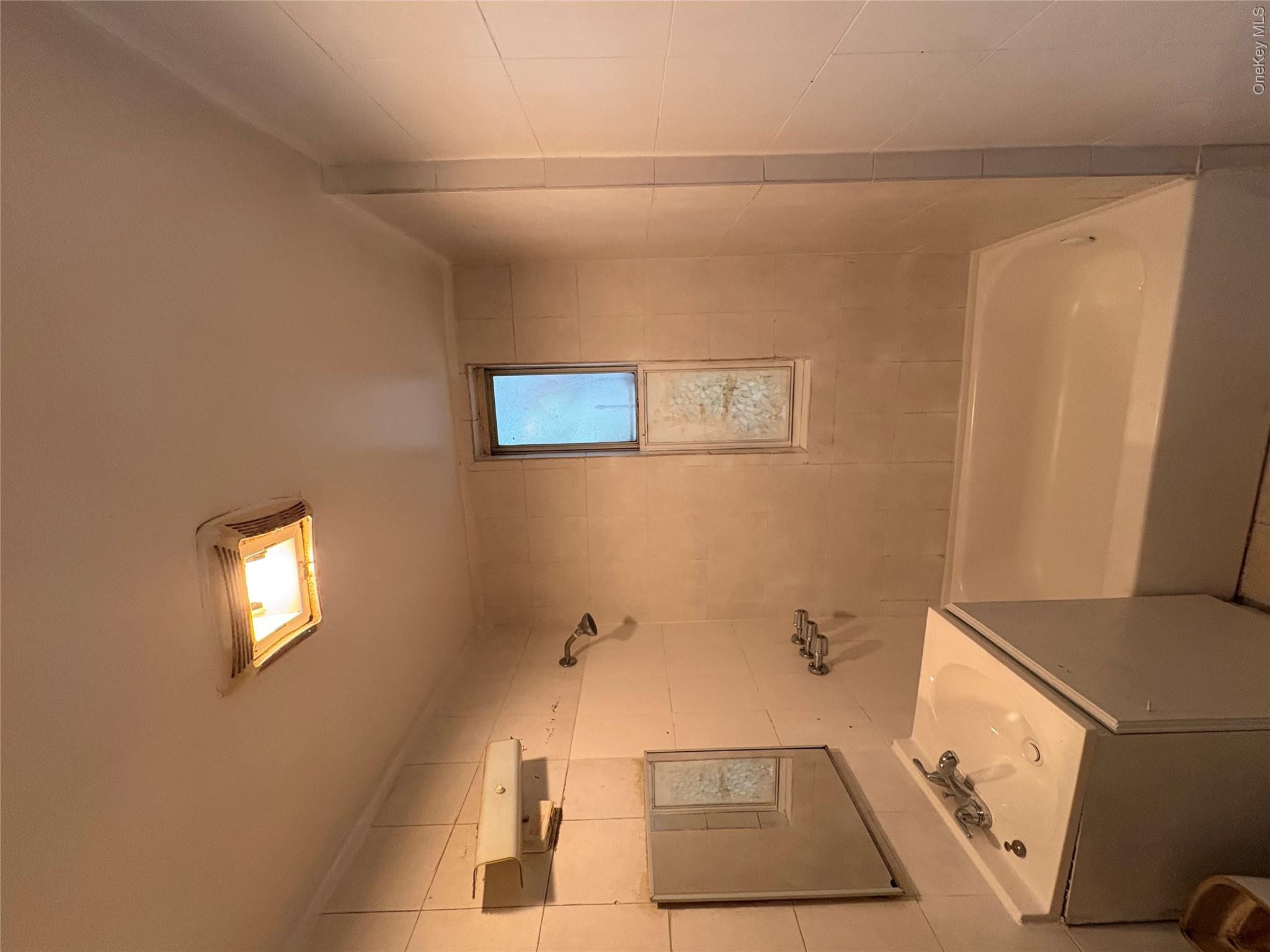 1011 Hemlock Street Property Photo 11
