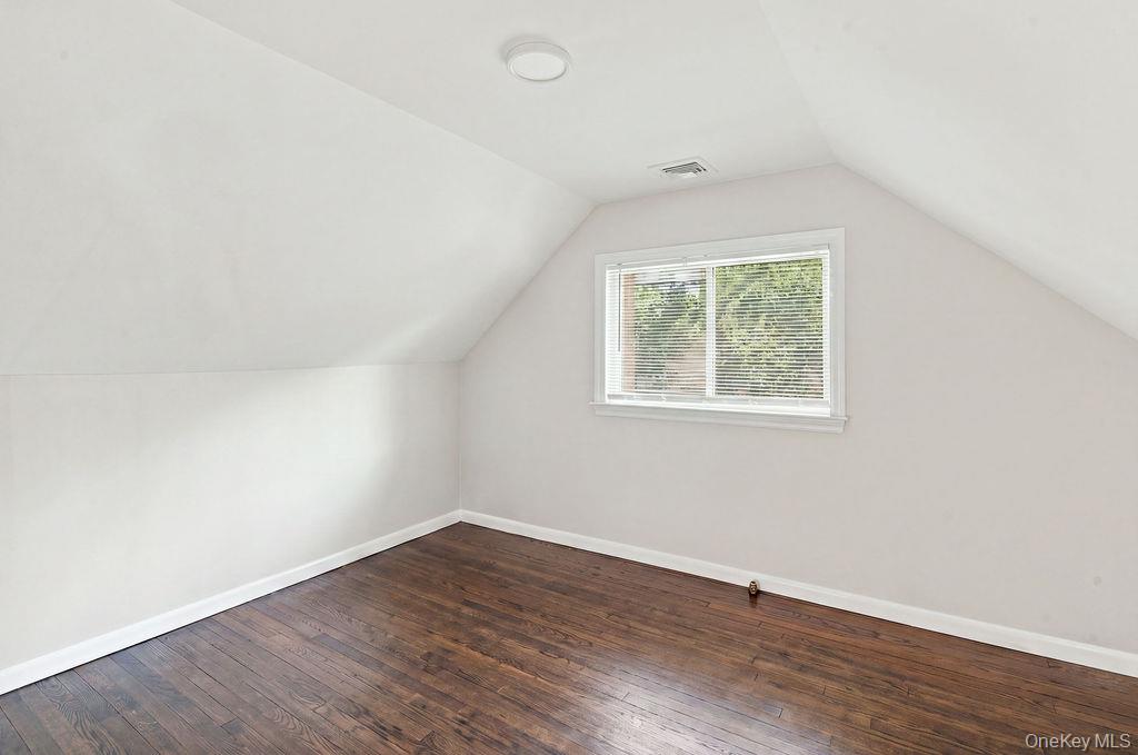 731 Muncey Road Property Photo 16