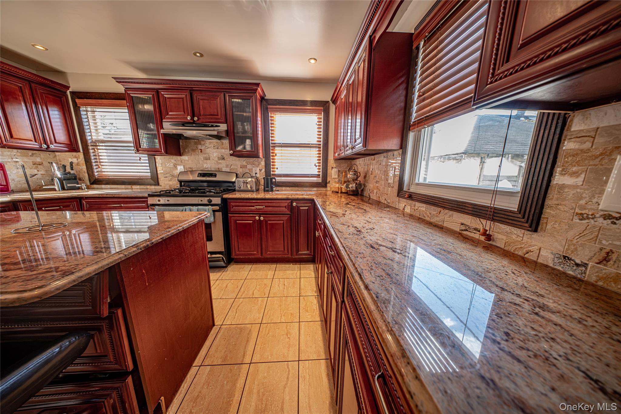 8564 104th Street Property Photo 10