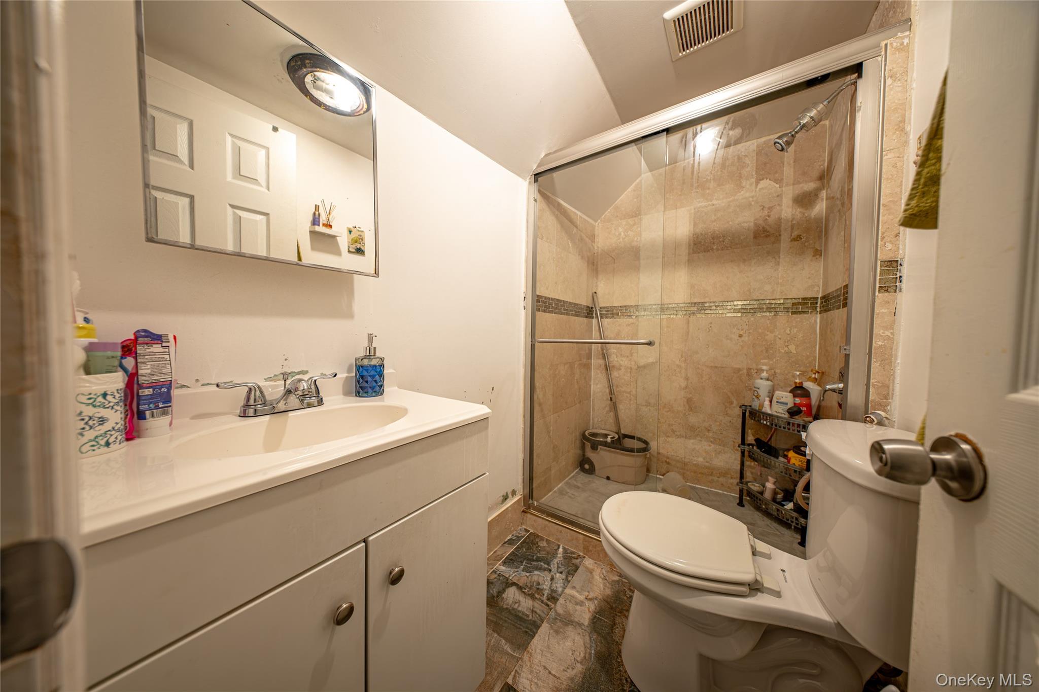 8564 104th Street Property Photo 17