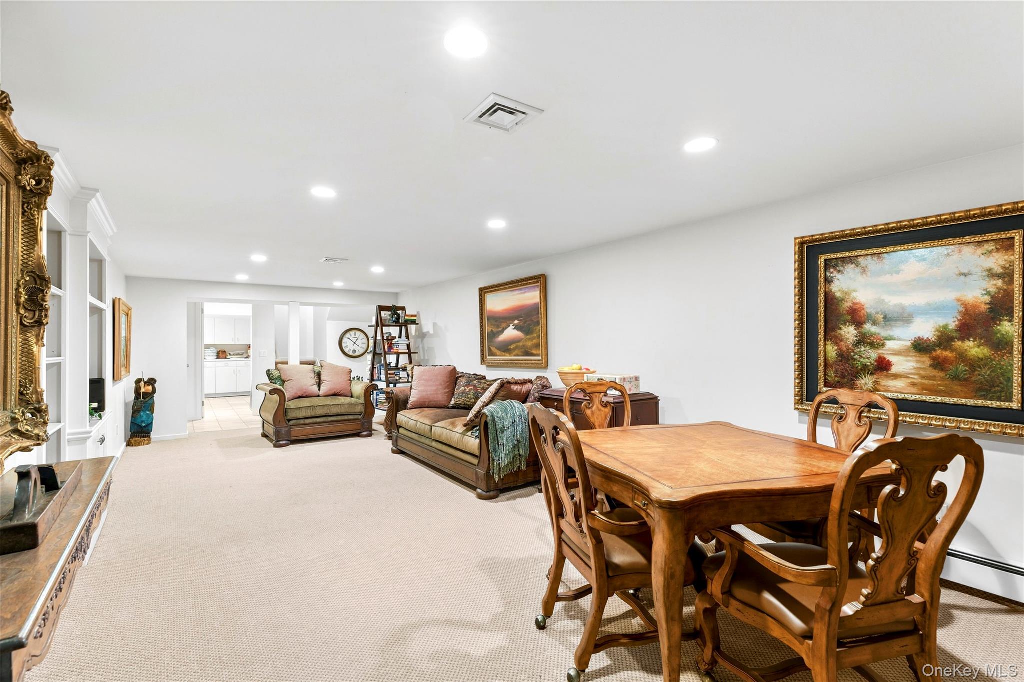 26 Pheasant Run Property Photo 16