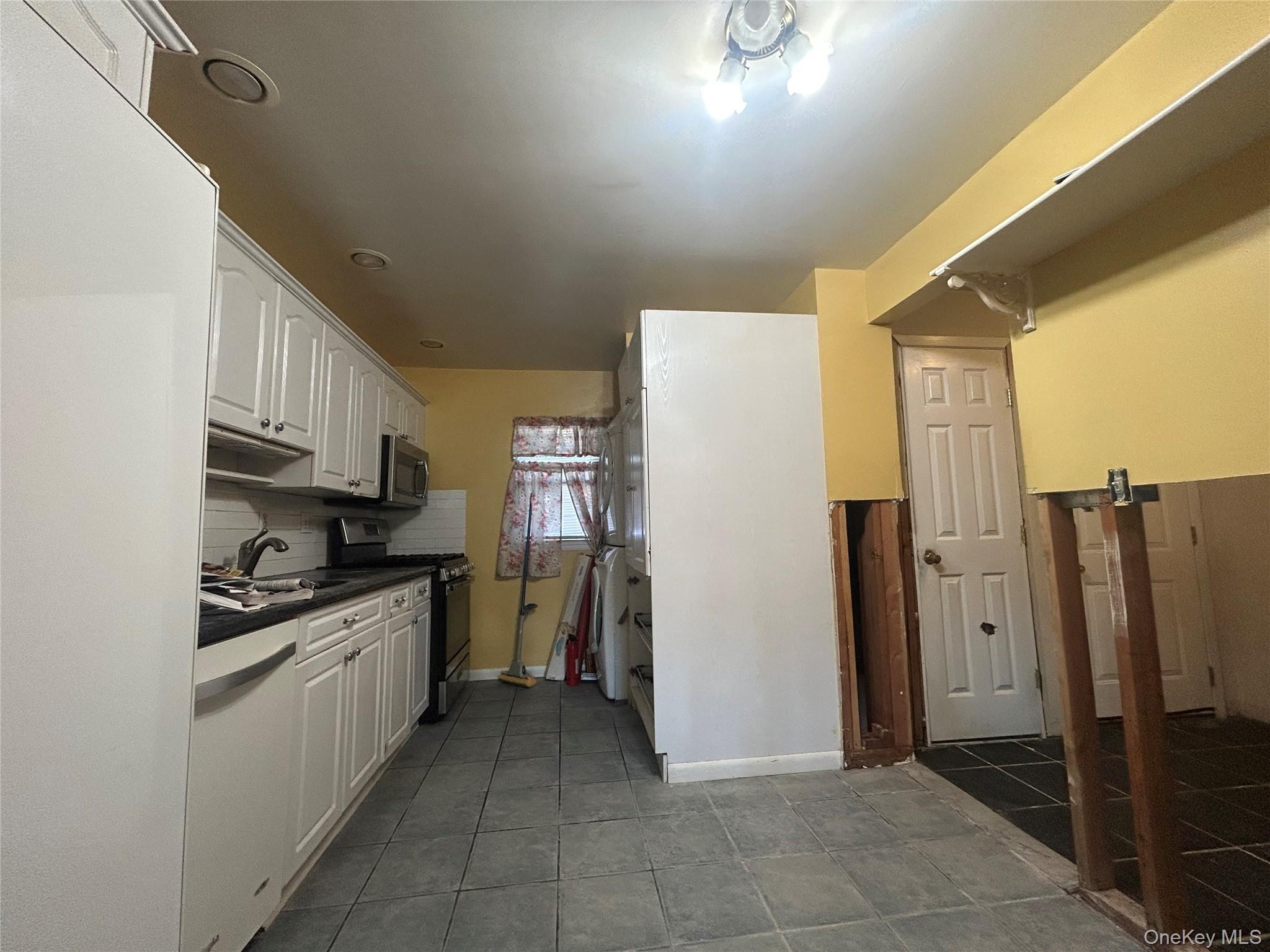 31 Farley Drive Property Photo 7