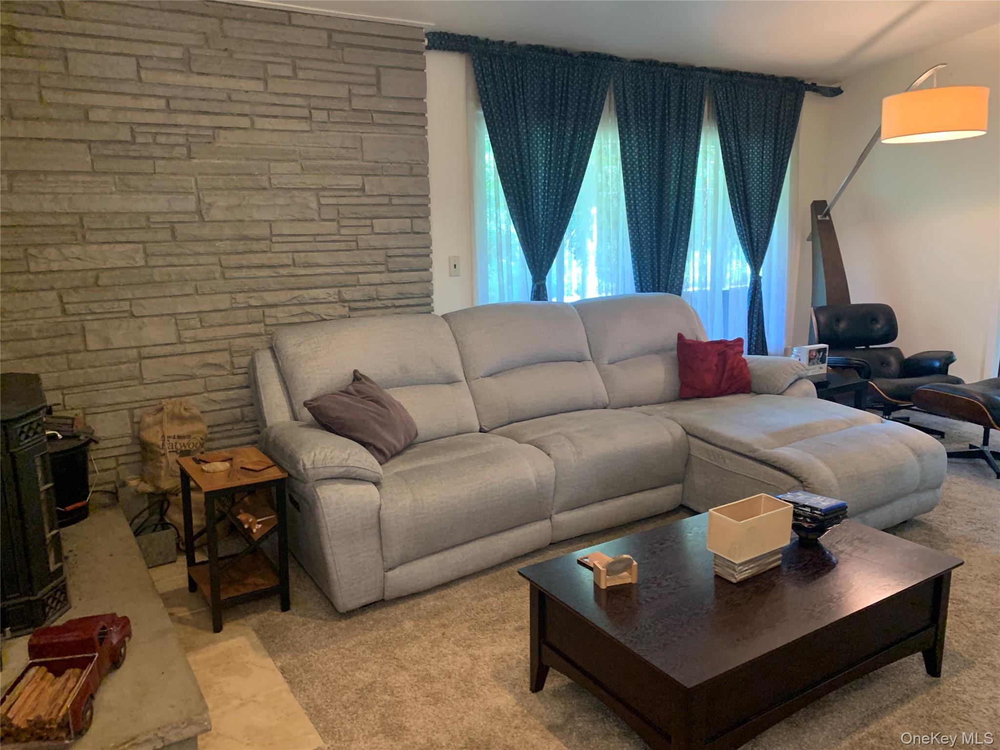 58 Ireland Drive Property Photo 11
