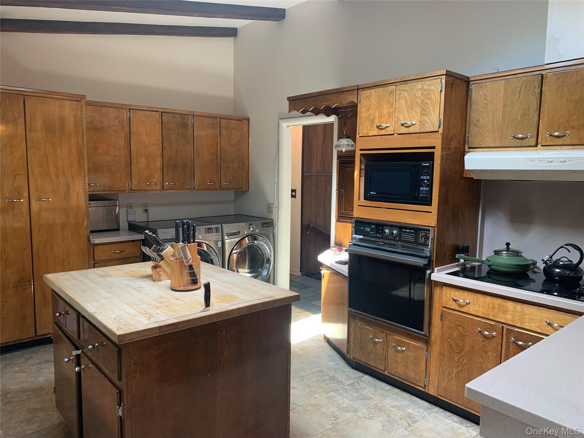 58 Ireland Drive Property Photo 17