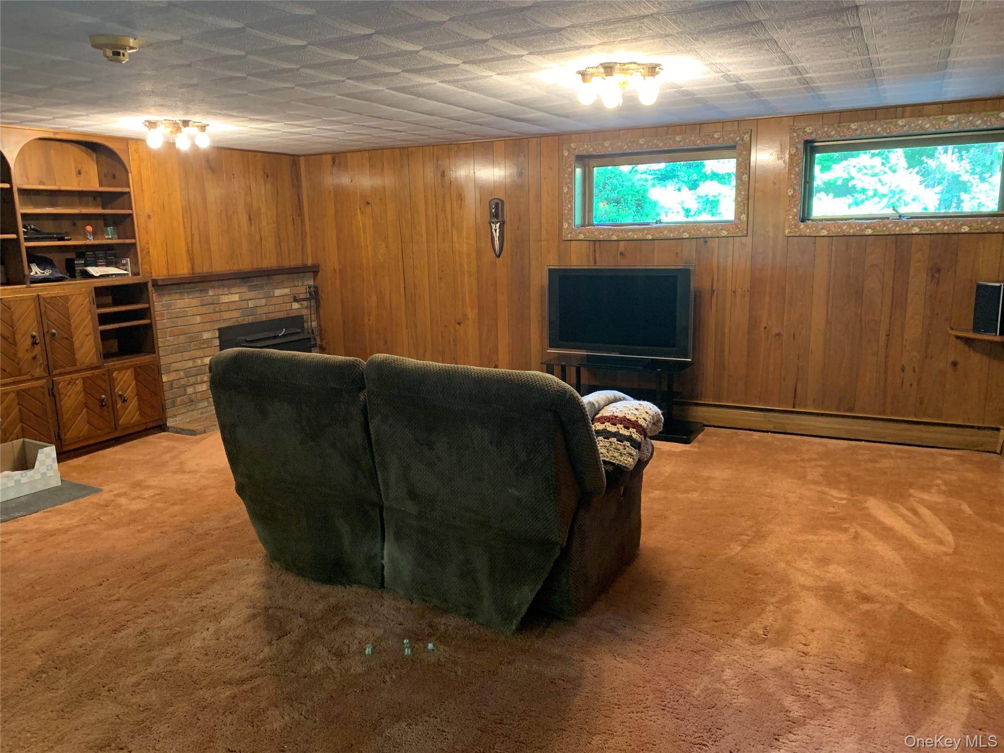 58 Ireland Drive Property Photo 41
