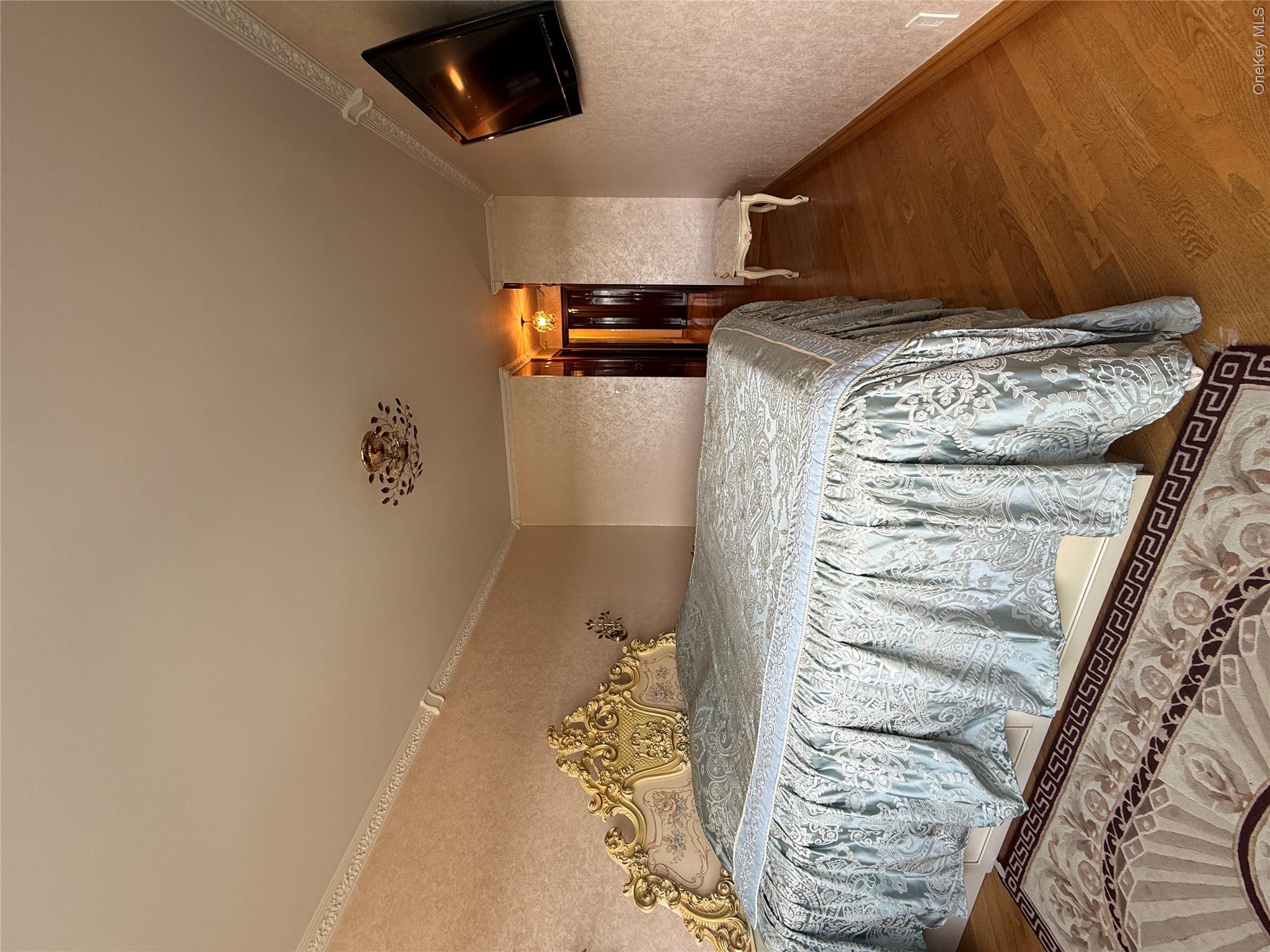 61-20 Grand Central Parkway C 905 Property Photo 17