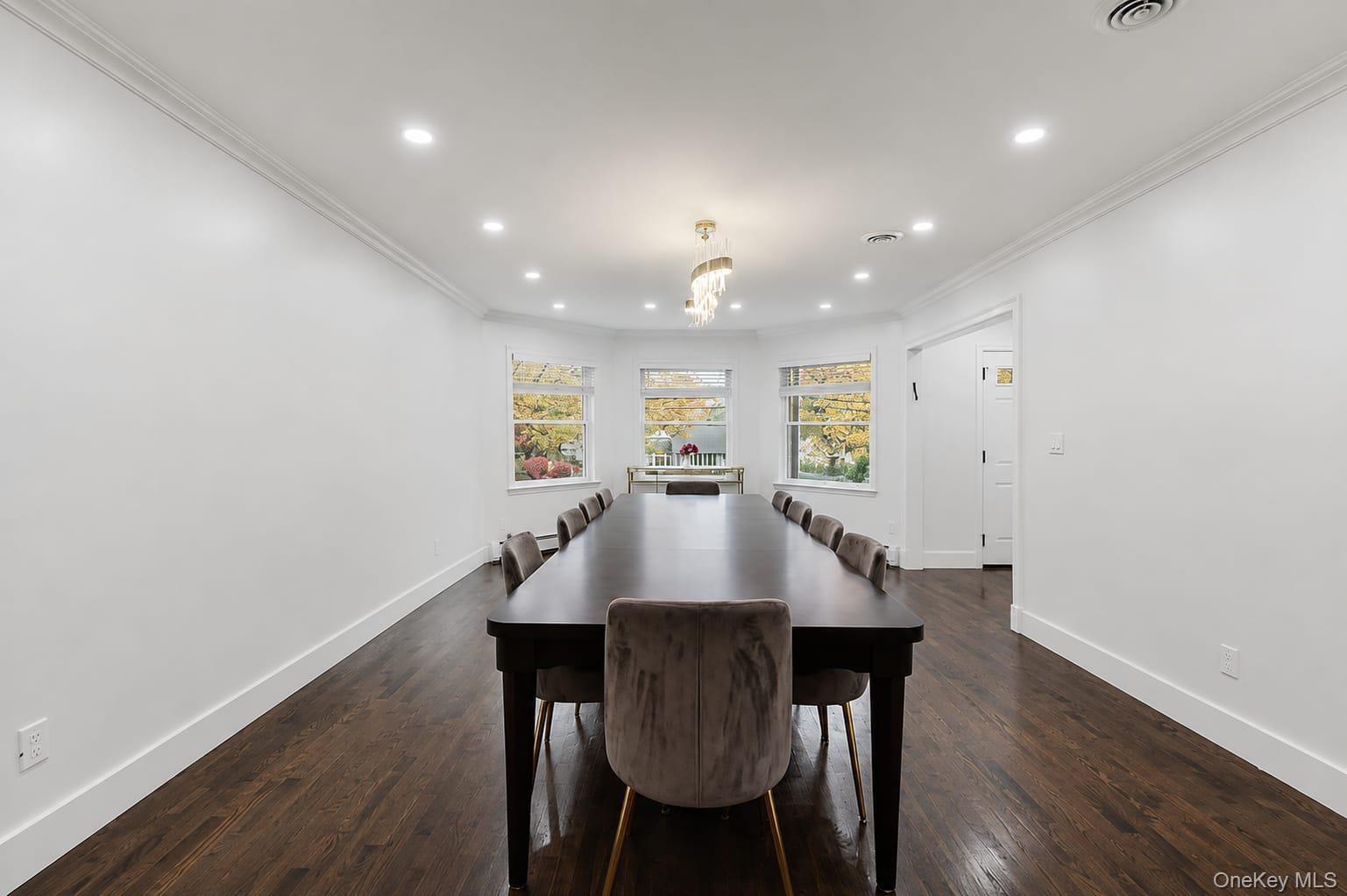 169 S Pascack Road Property Photo 10