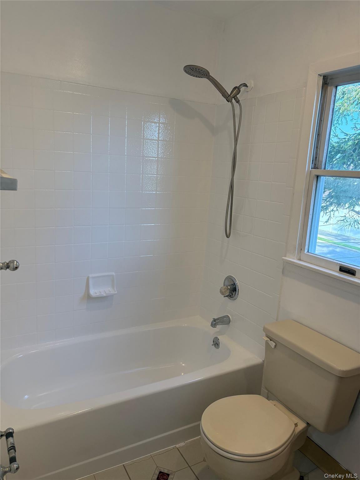 1975 Lenox Avenue Property Photo 27