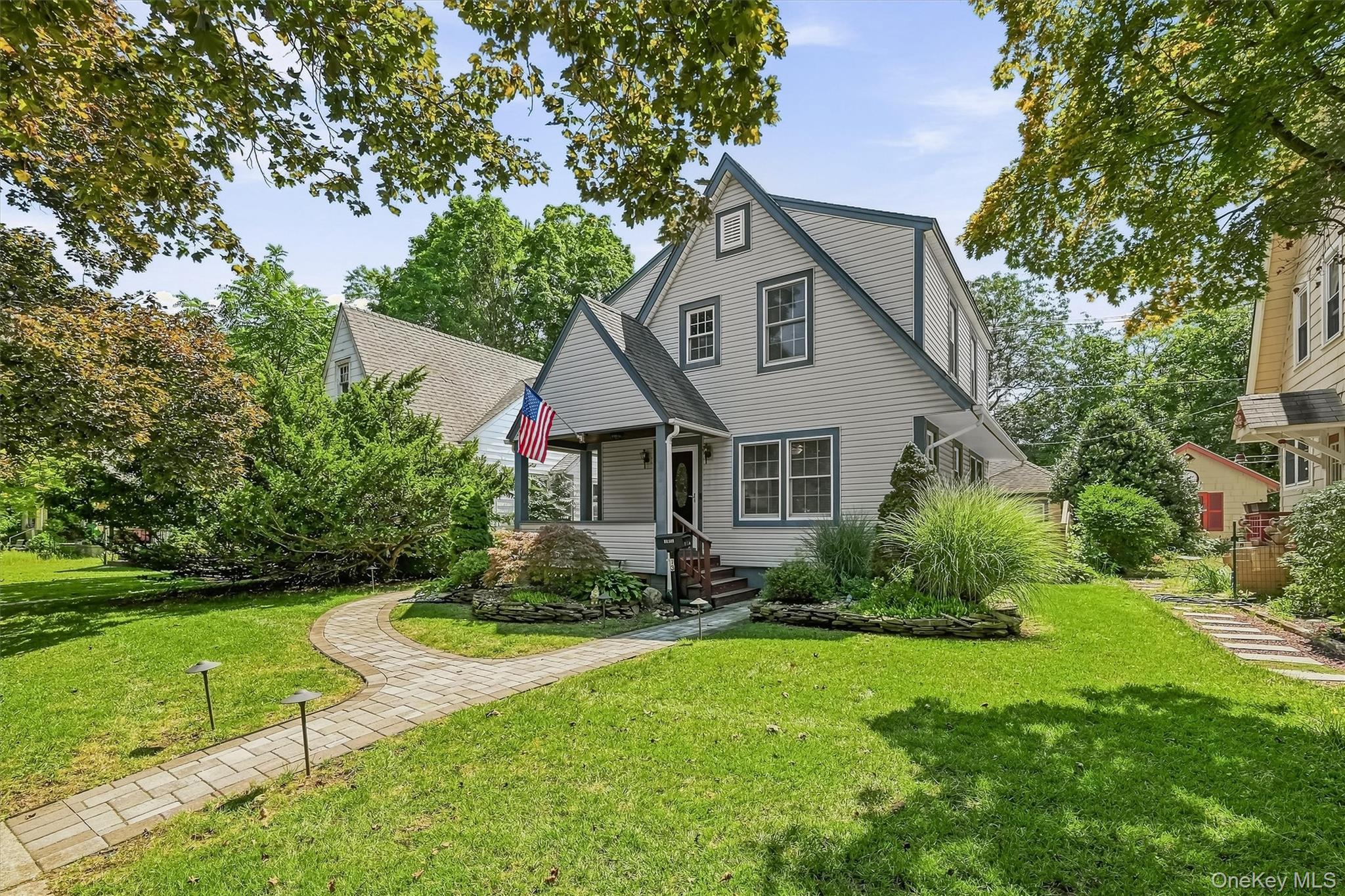 13 Washington Circle Property Photo 4