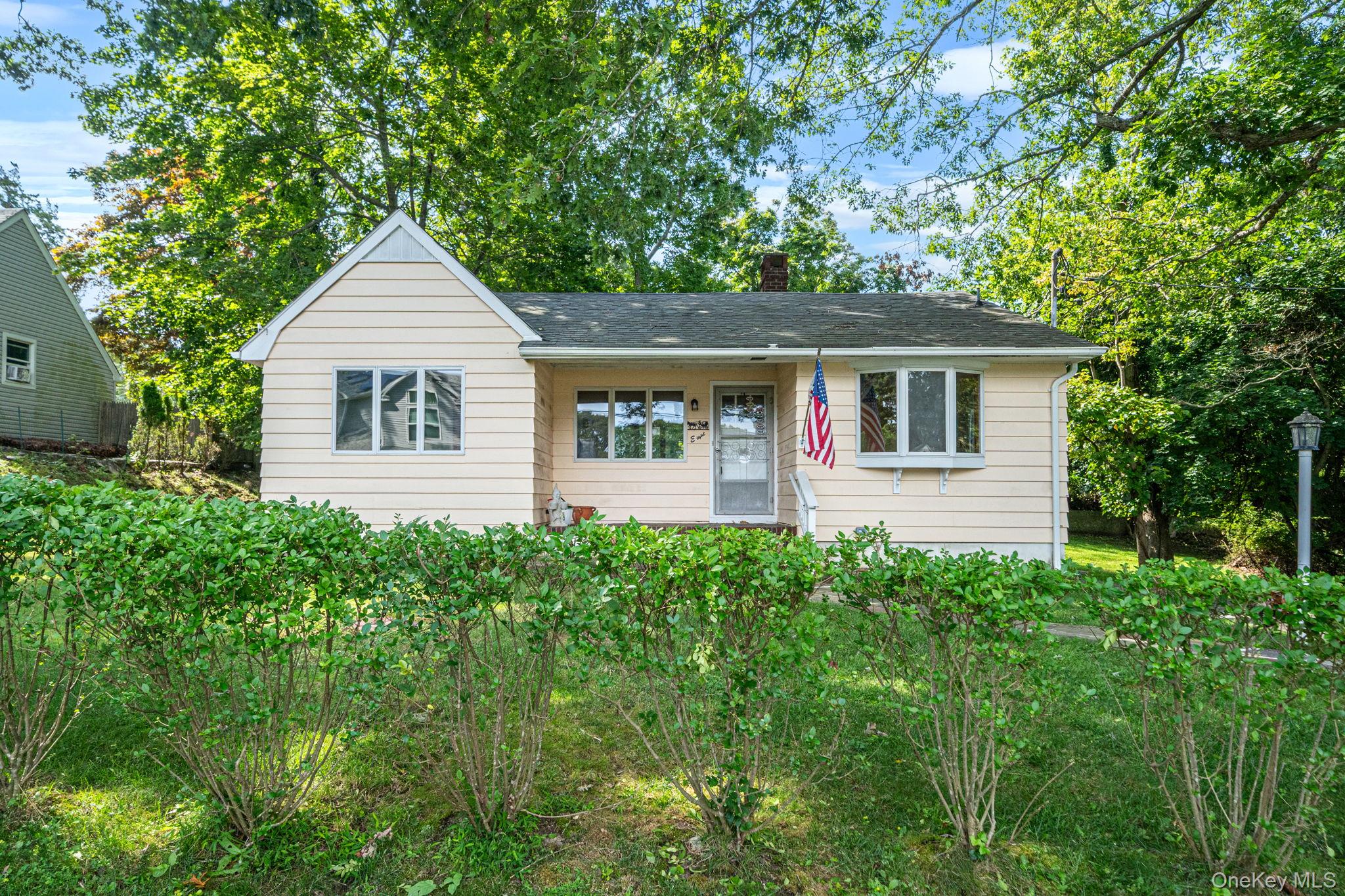 8 Triton Road Property Photo 1