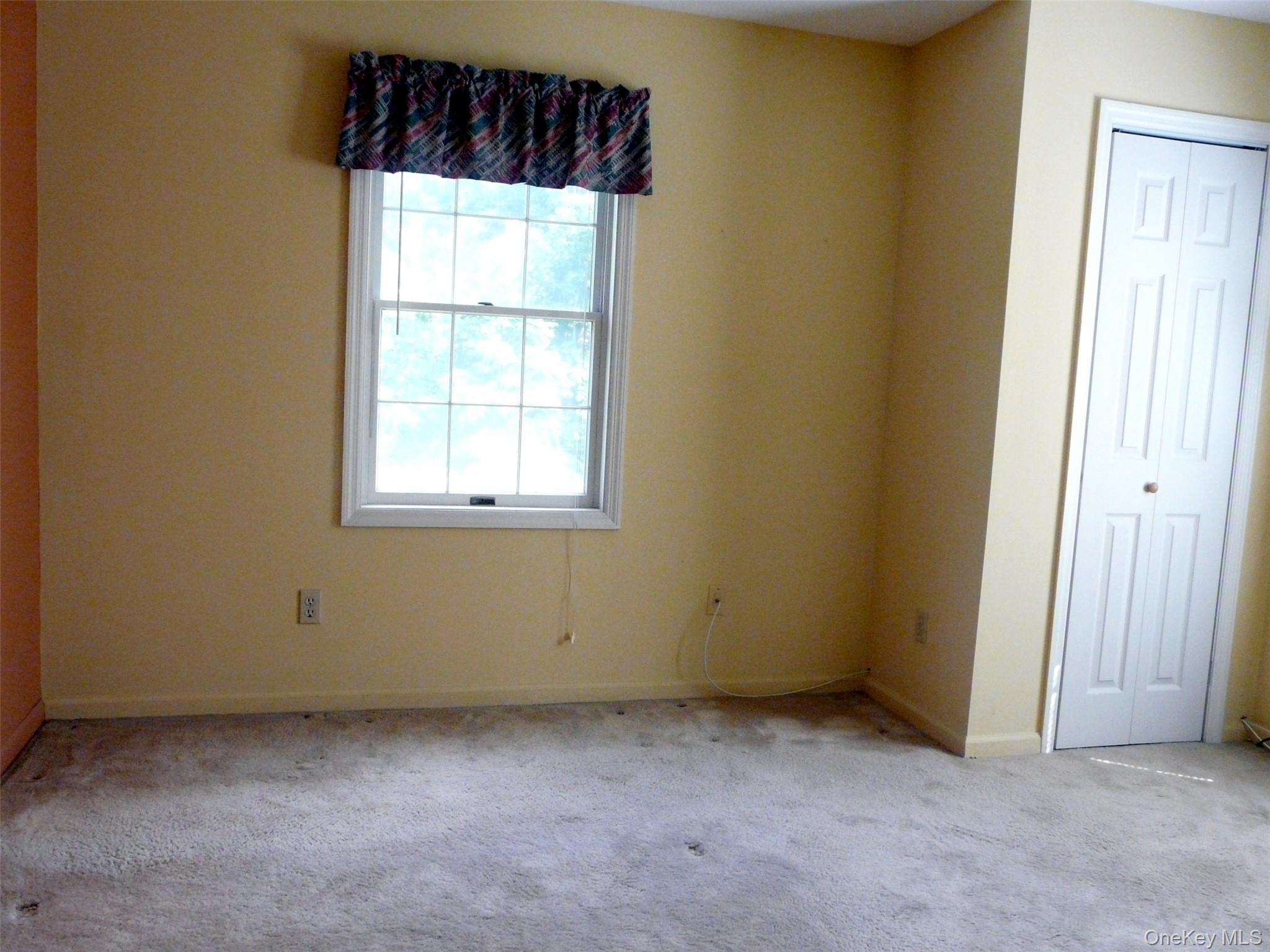 1876 Commerce Street Property Photo 10