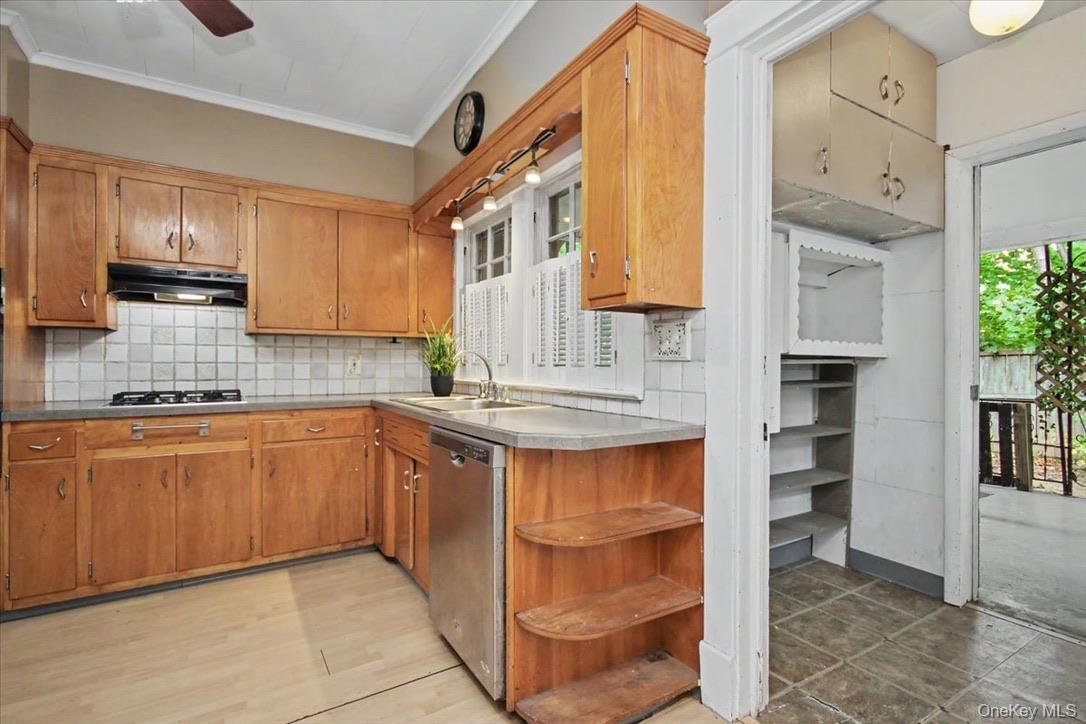 35 Orchard Place Property Photo 17