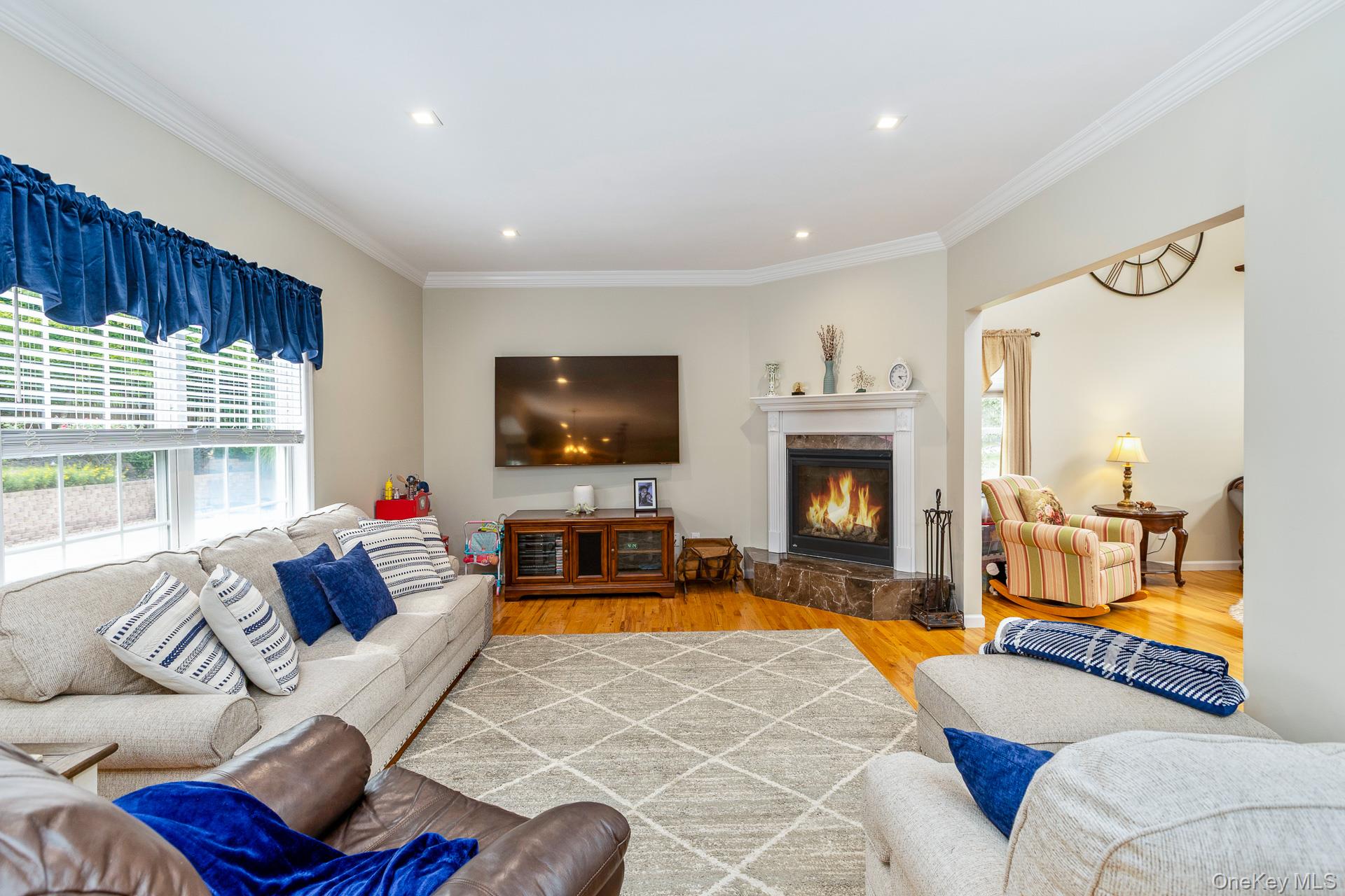 2835 N Wading River Road Property Photo 17