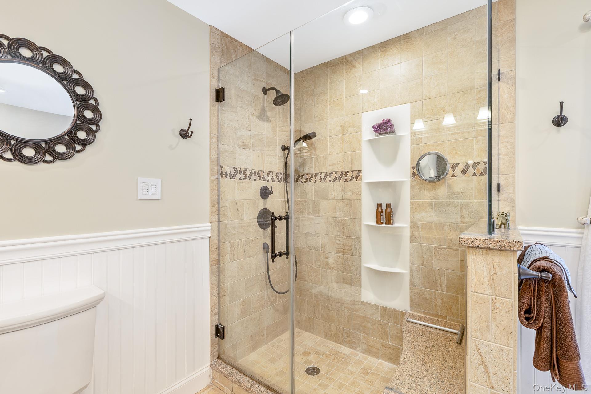 2835 N Wading River Road Property Photo 28
