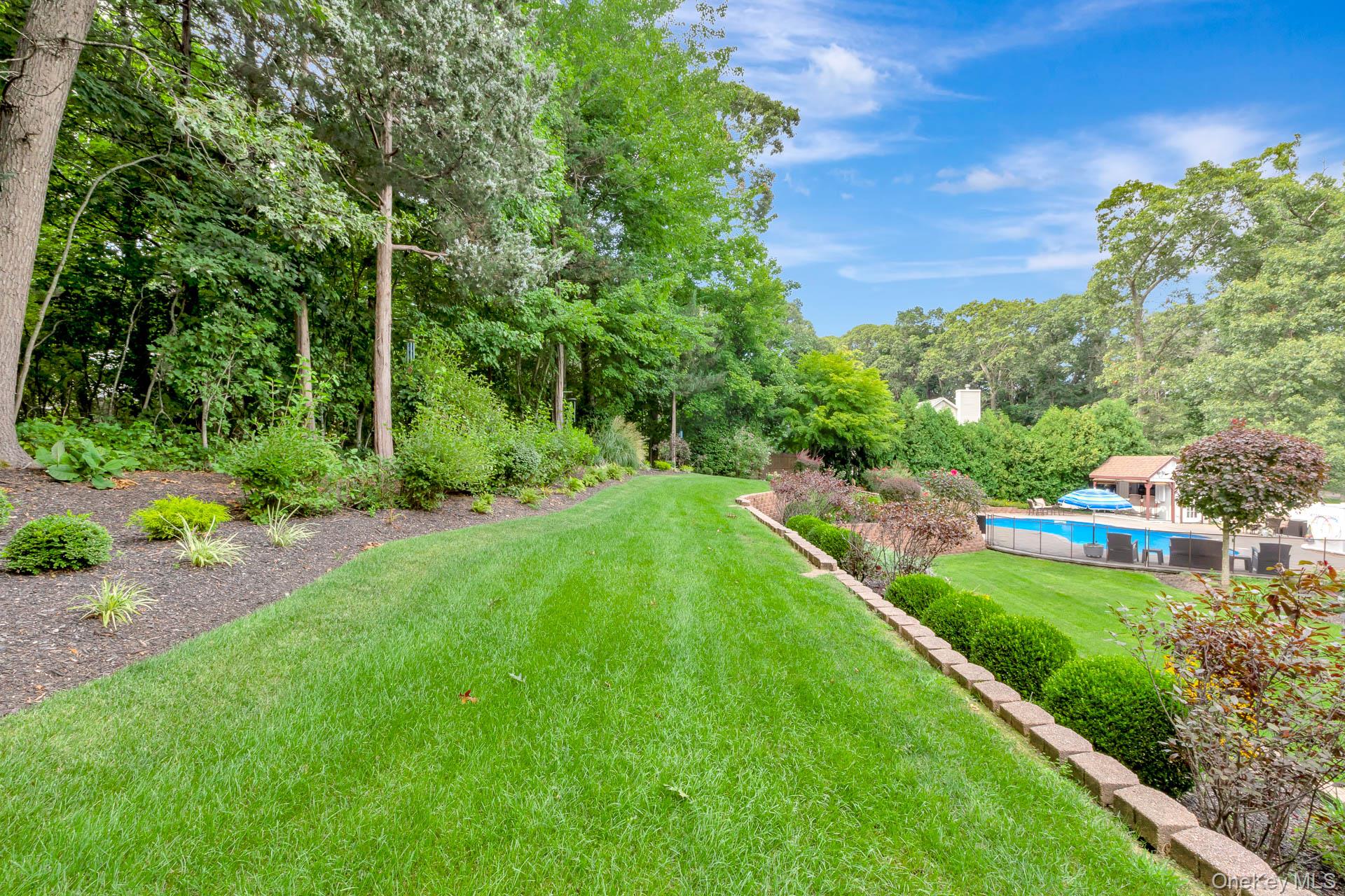 2835 N Wading River Road Property Photo 47