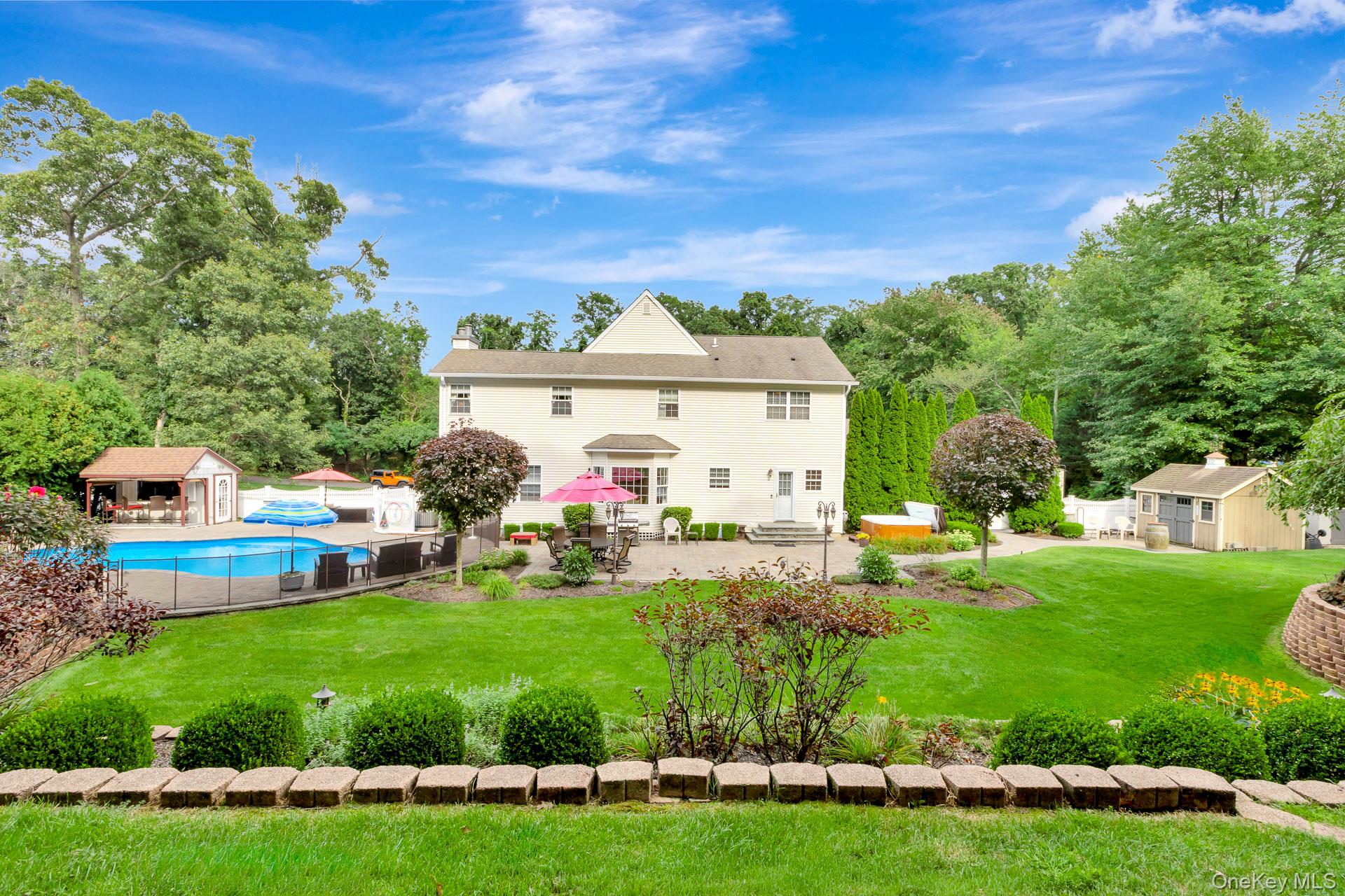 2835 N Wading River Road Property Photo 49