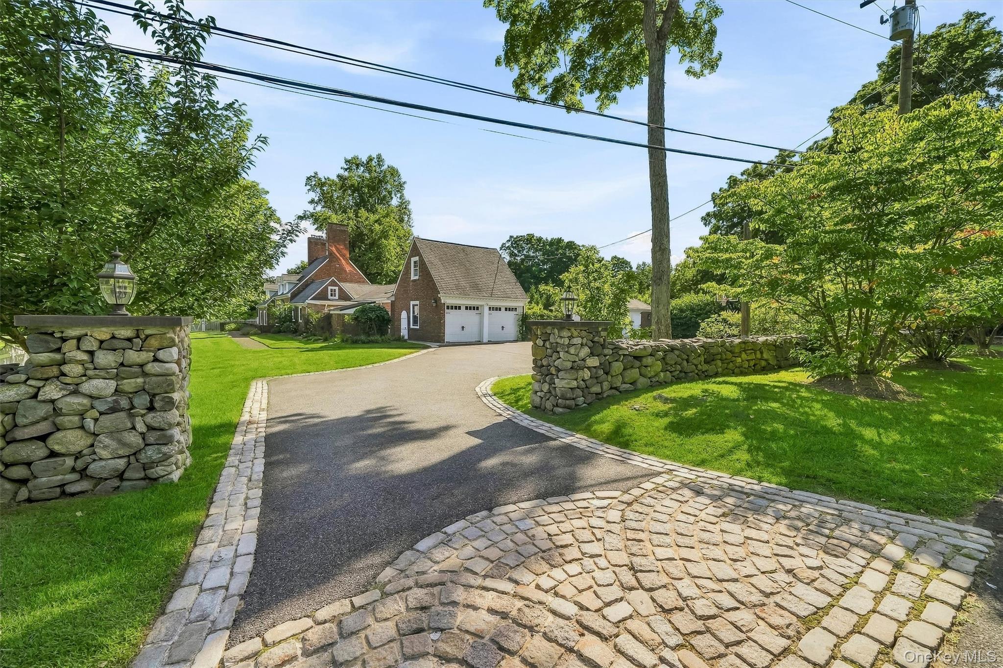 8 Rose Hill Road Property Photo 6