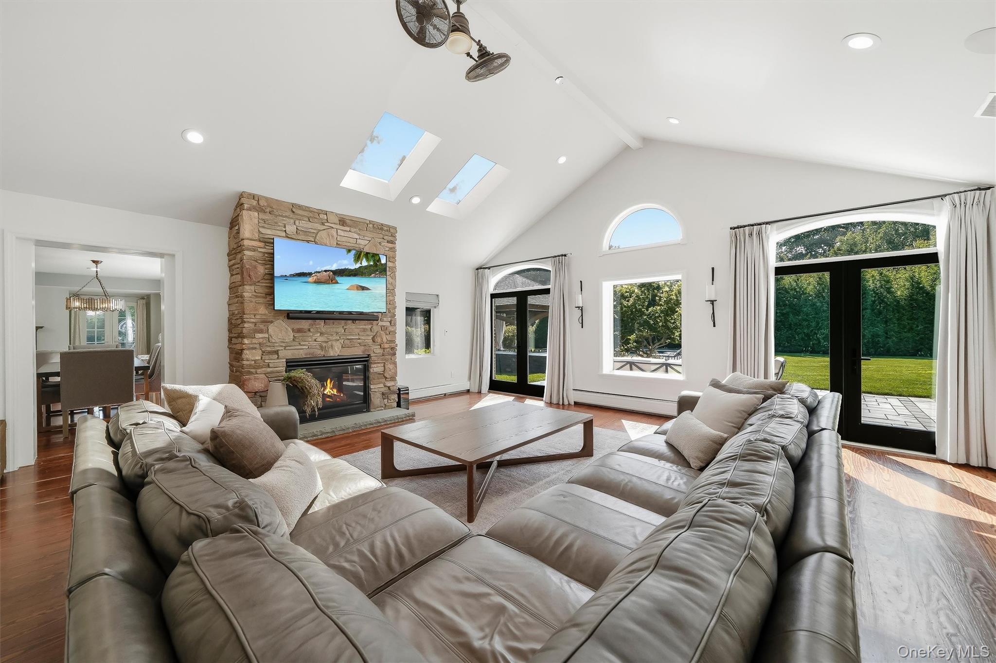 8 Rose Hill Road Property Photo 16