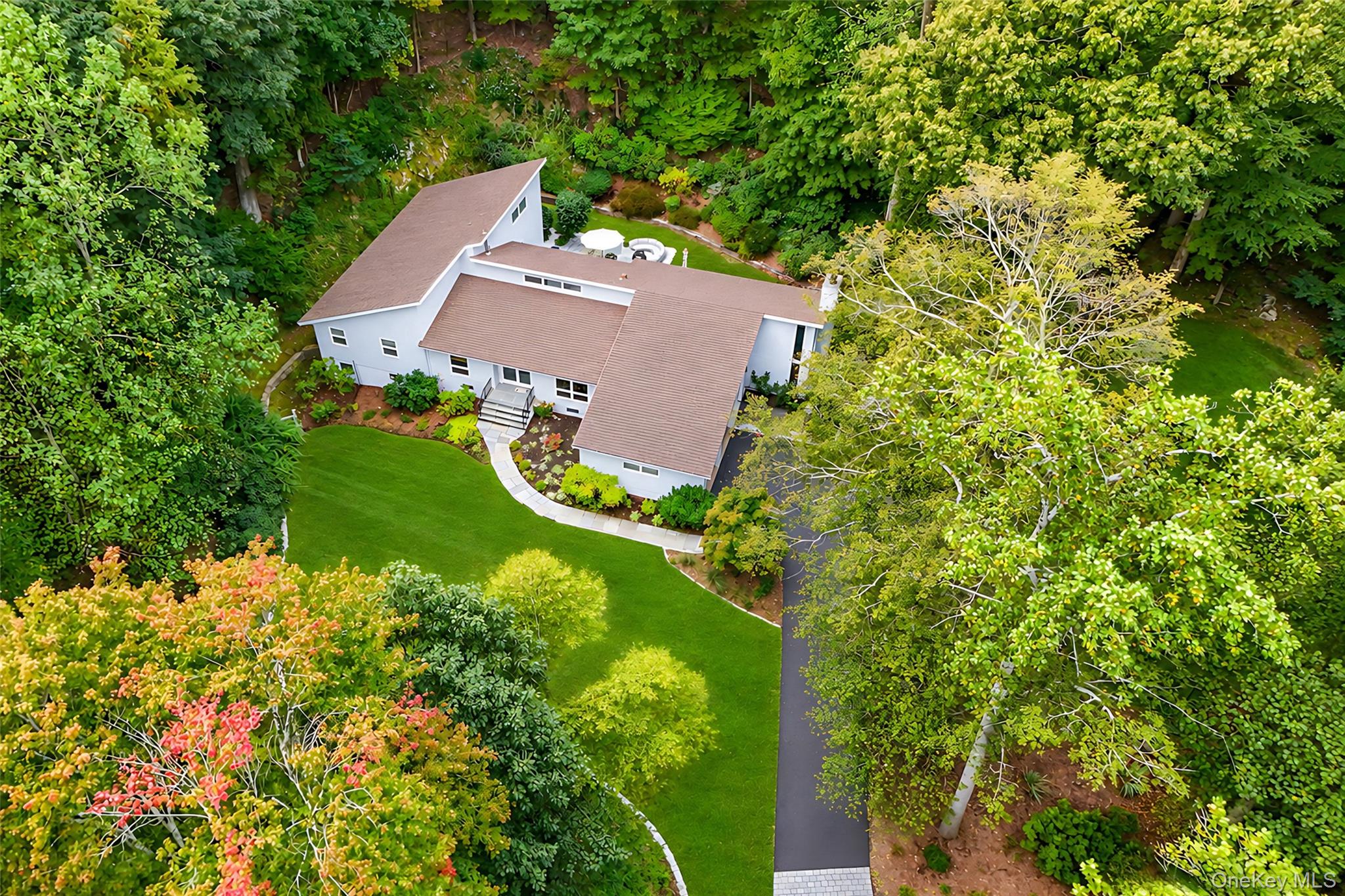 26 Cecilia Lane Property Photo 1
