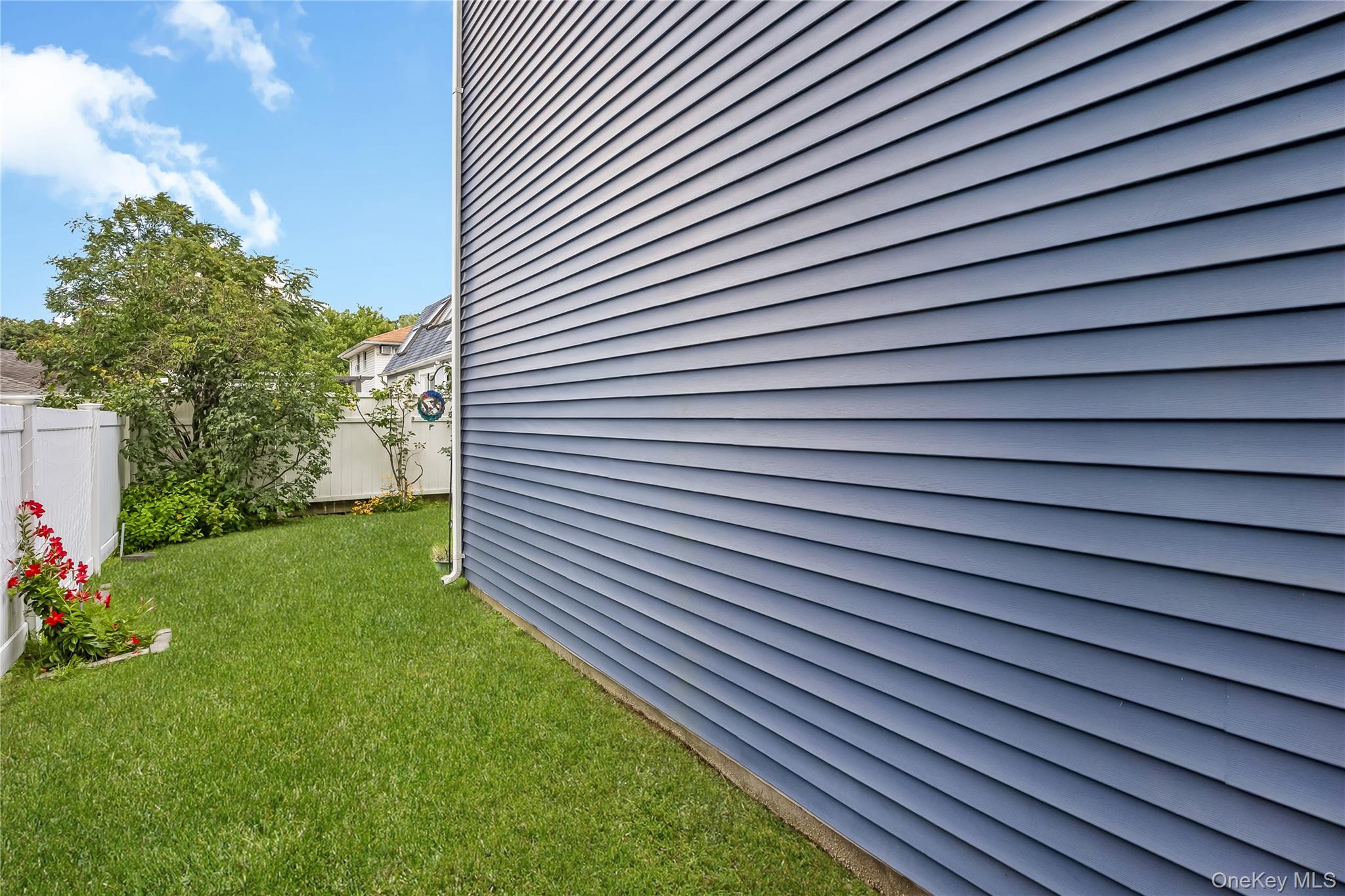 108 Woods Avenue Property Photo 26