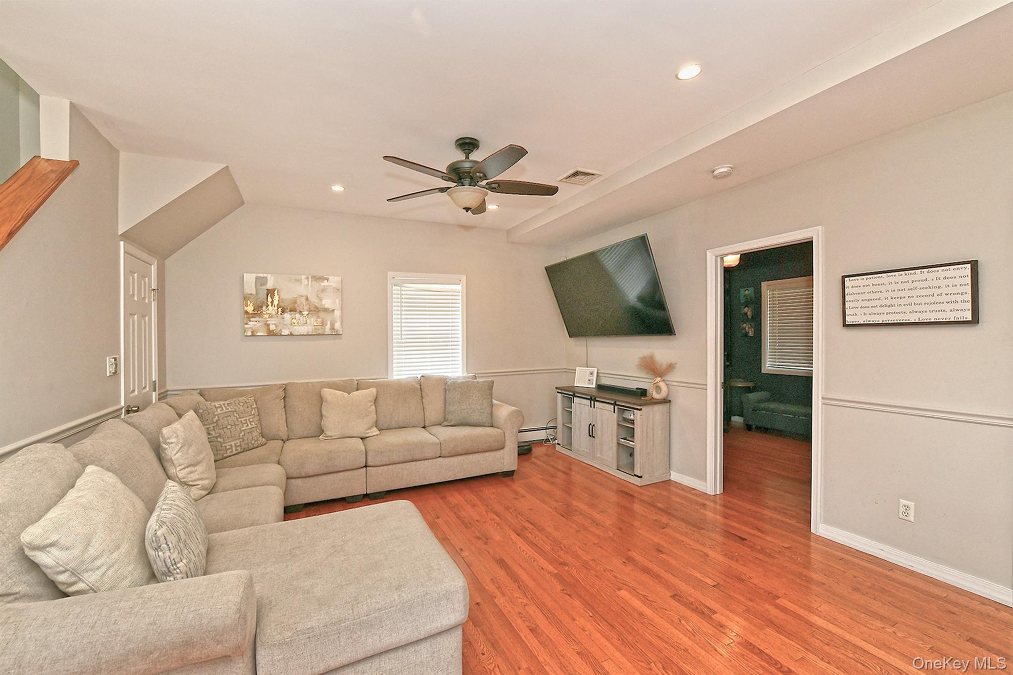 48 Lake Street Property Photo 10