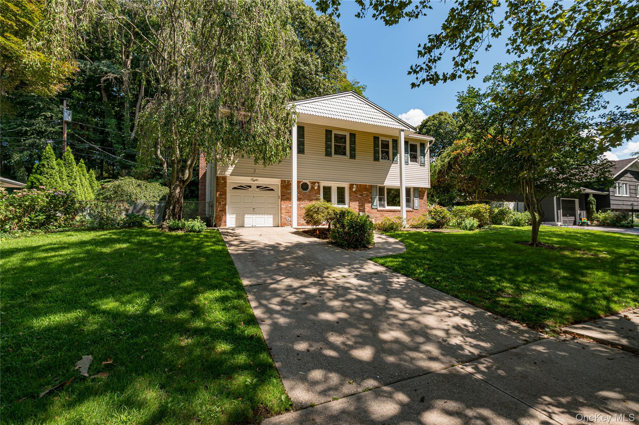 8 Salisbury Drive Property Photo 4