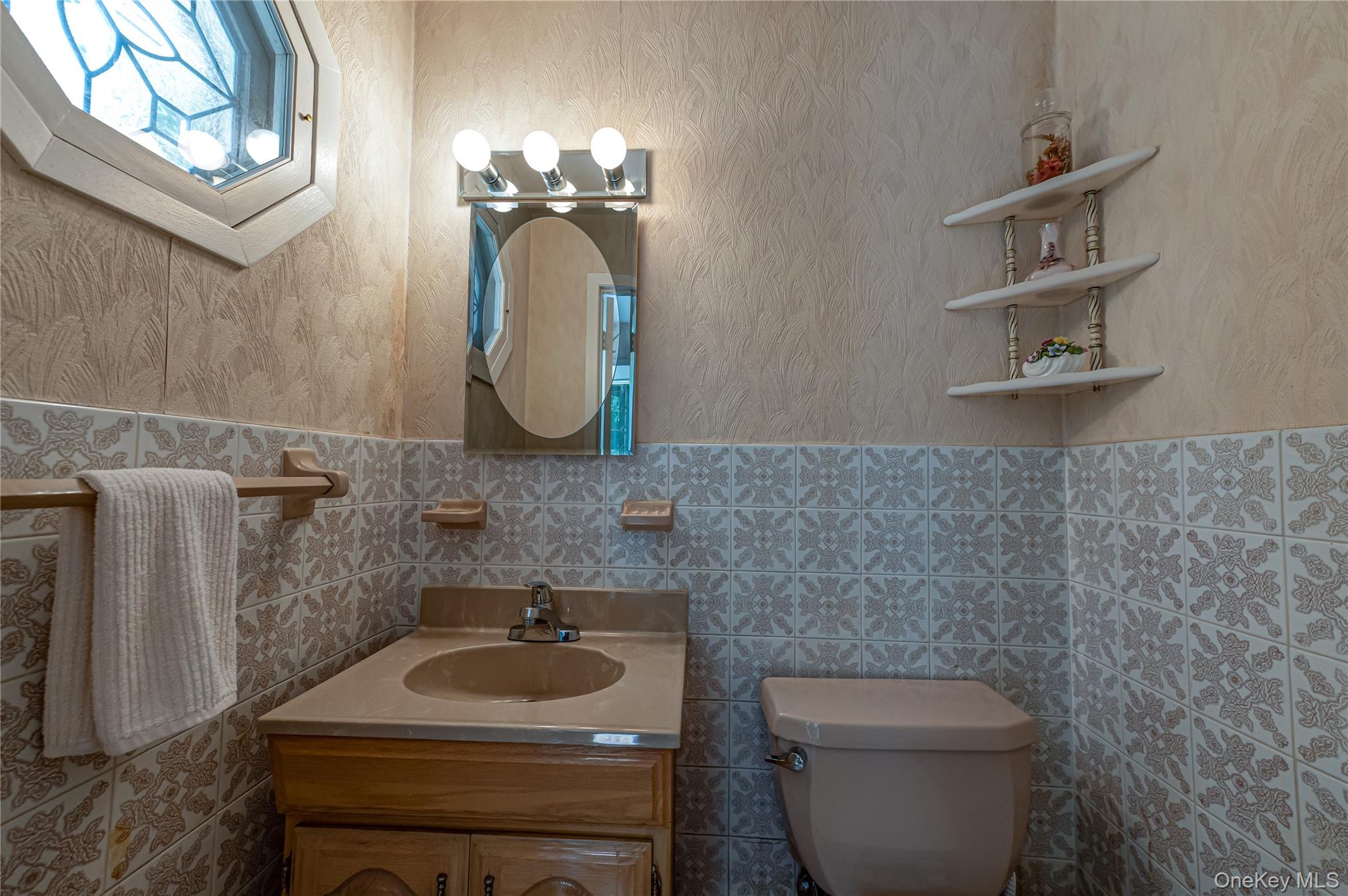 8 Salisbury Drive Property Photo 15