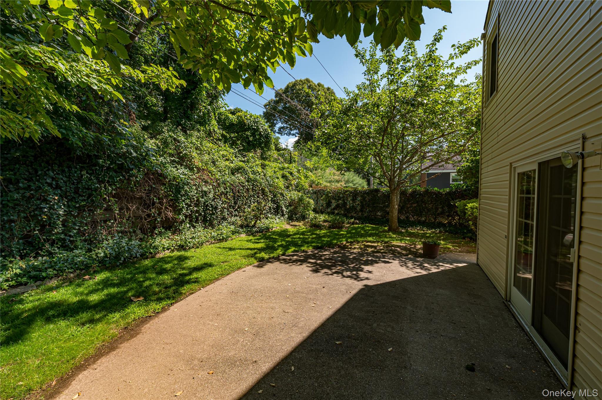 8 Salisbury Drive Property Photo 28