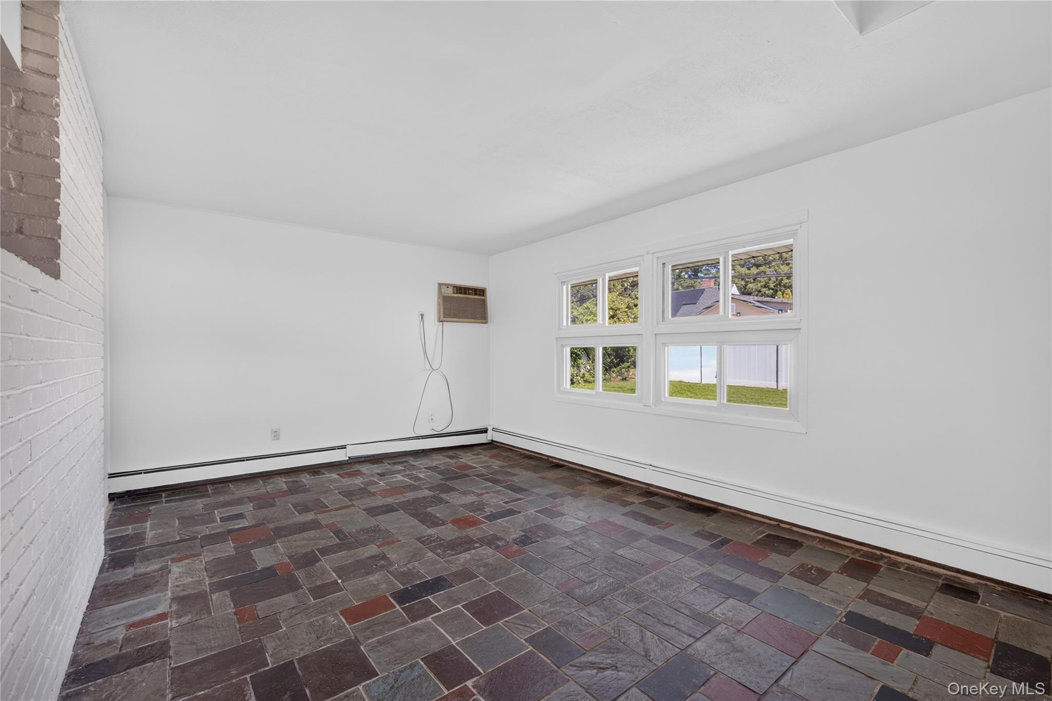 17 Berry Lane Property Photo 13