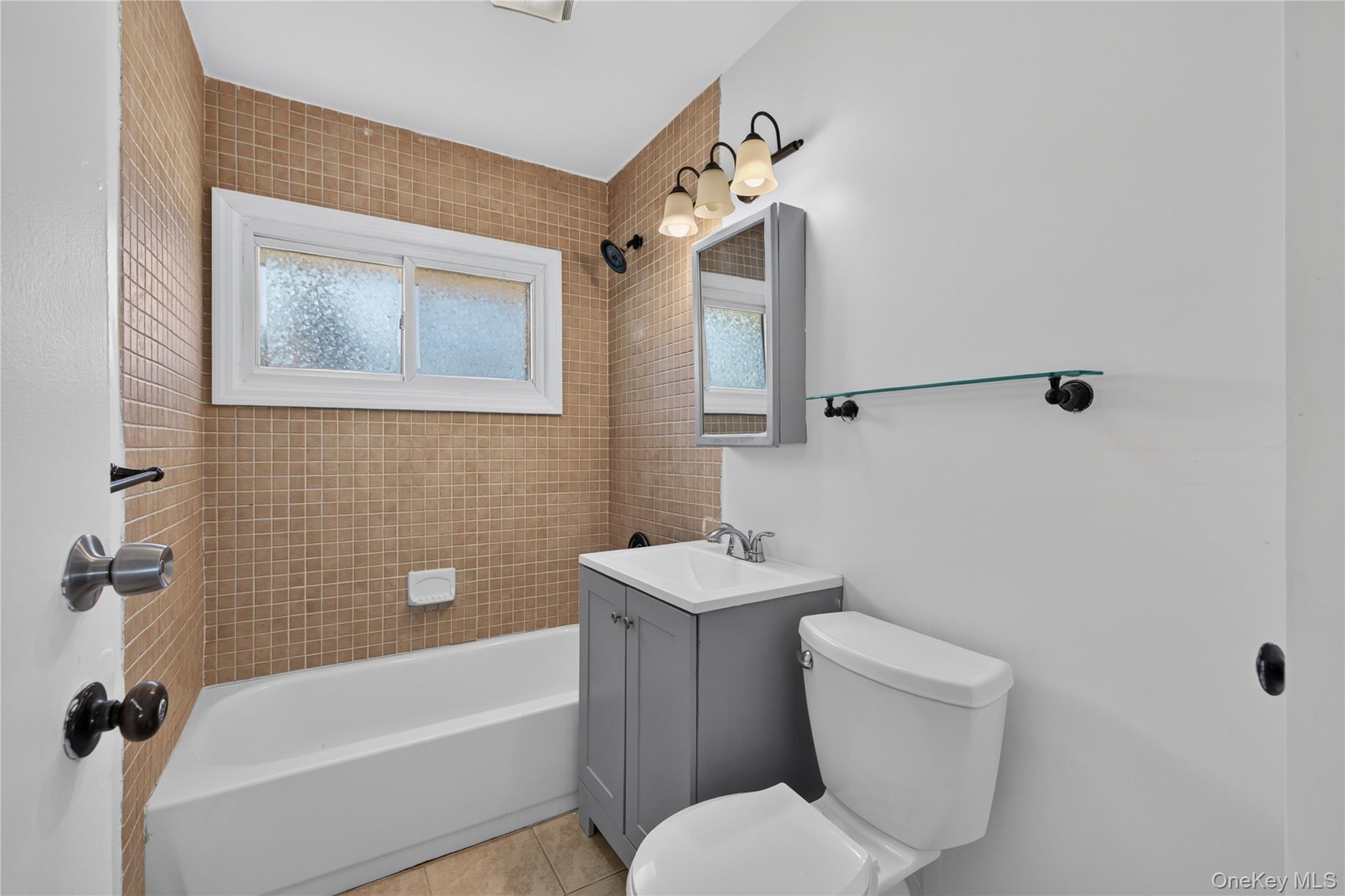 17 Berry Lane Property Photo 16